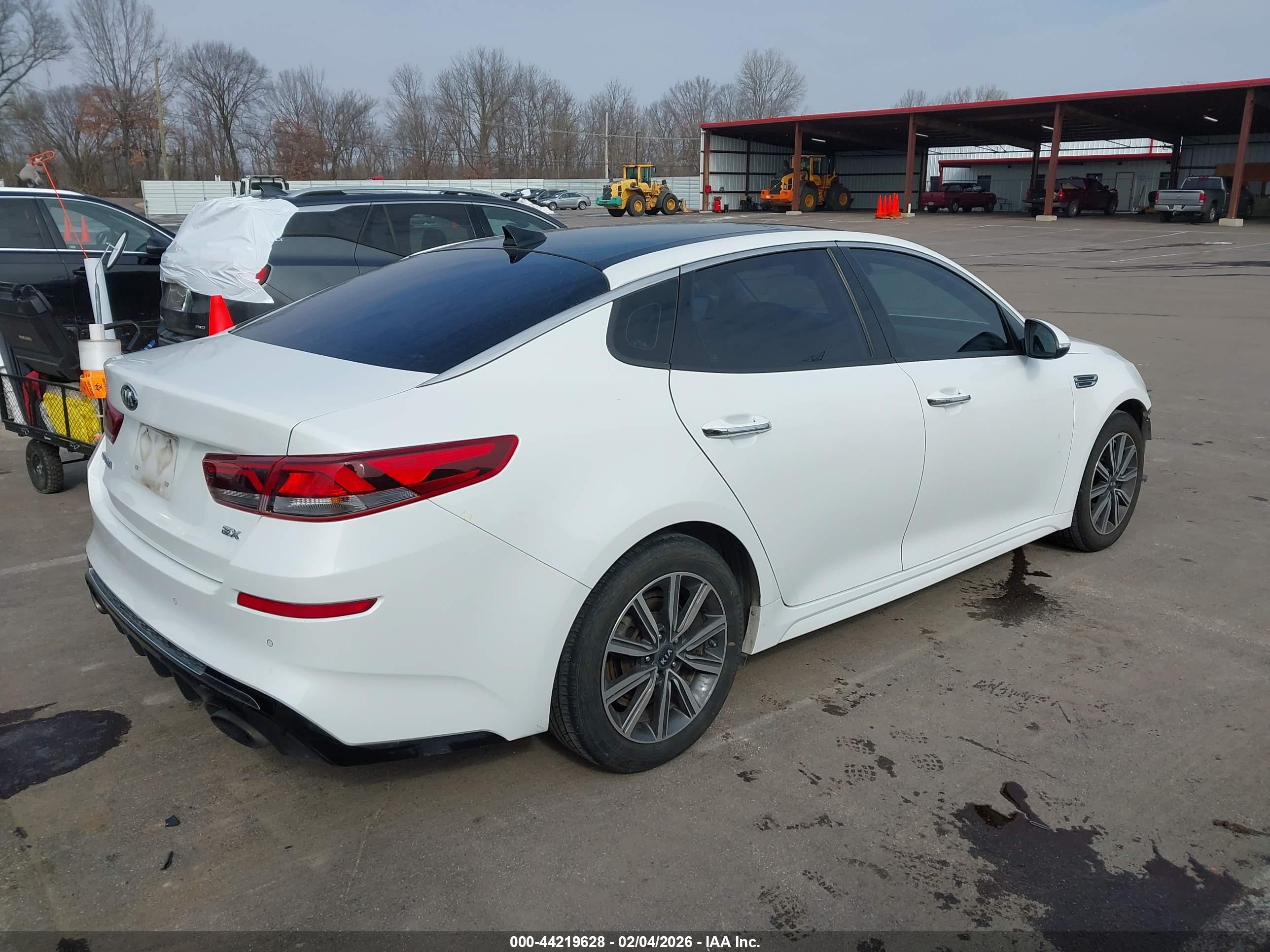 KIA OPTIMA image 4