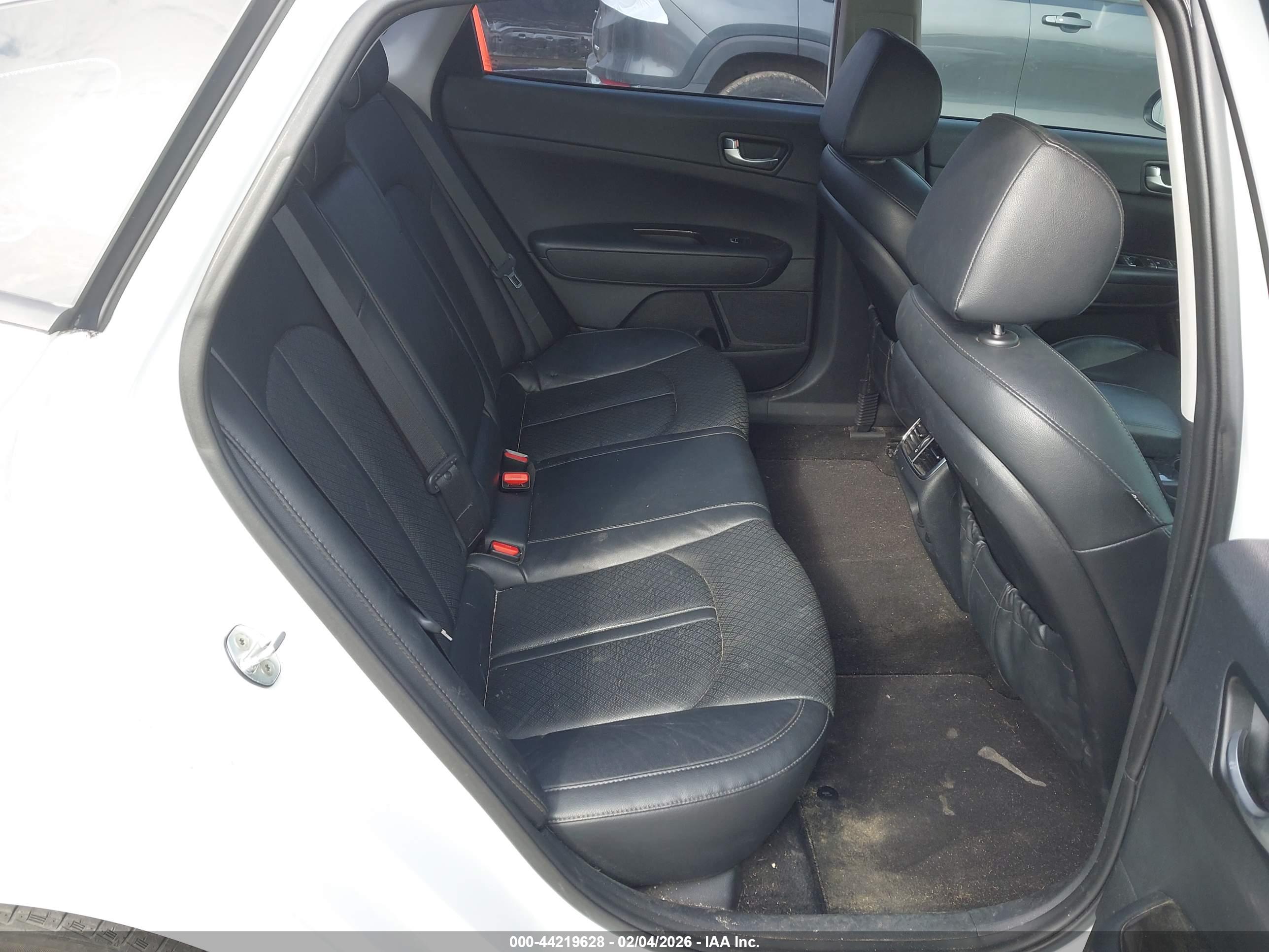 KIA OPTIMA image 8
