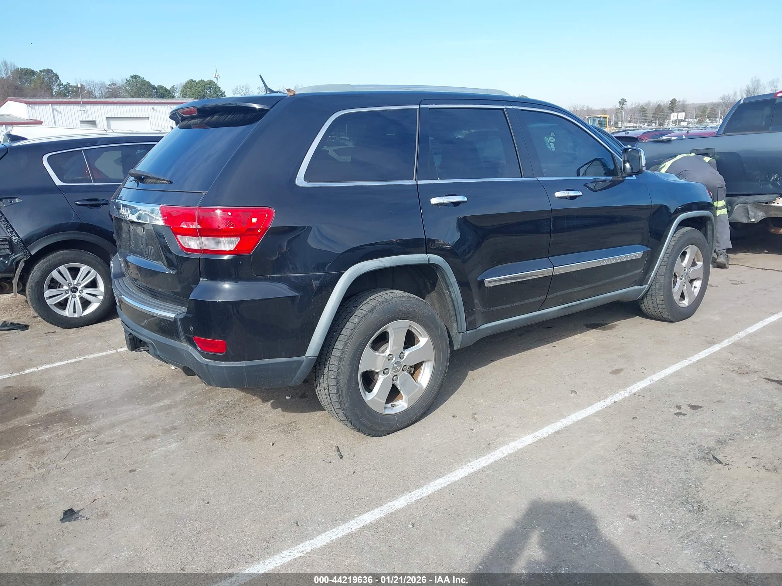 JEEP GRAND image 4