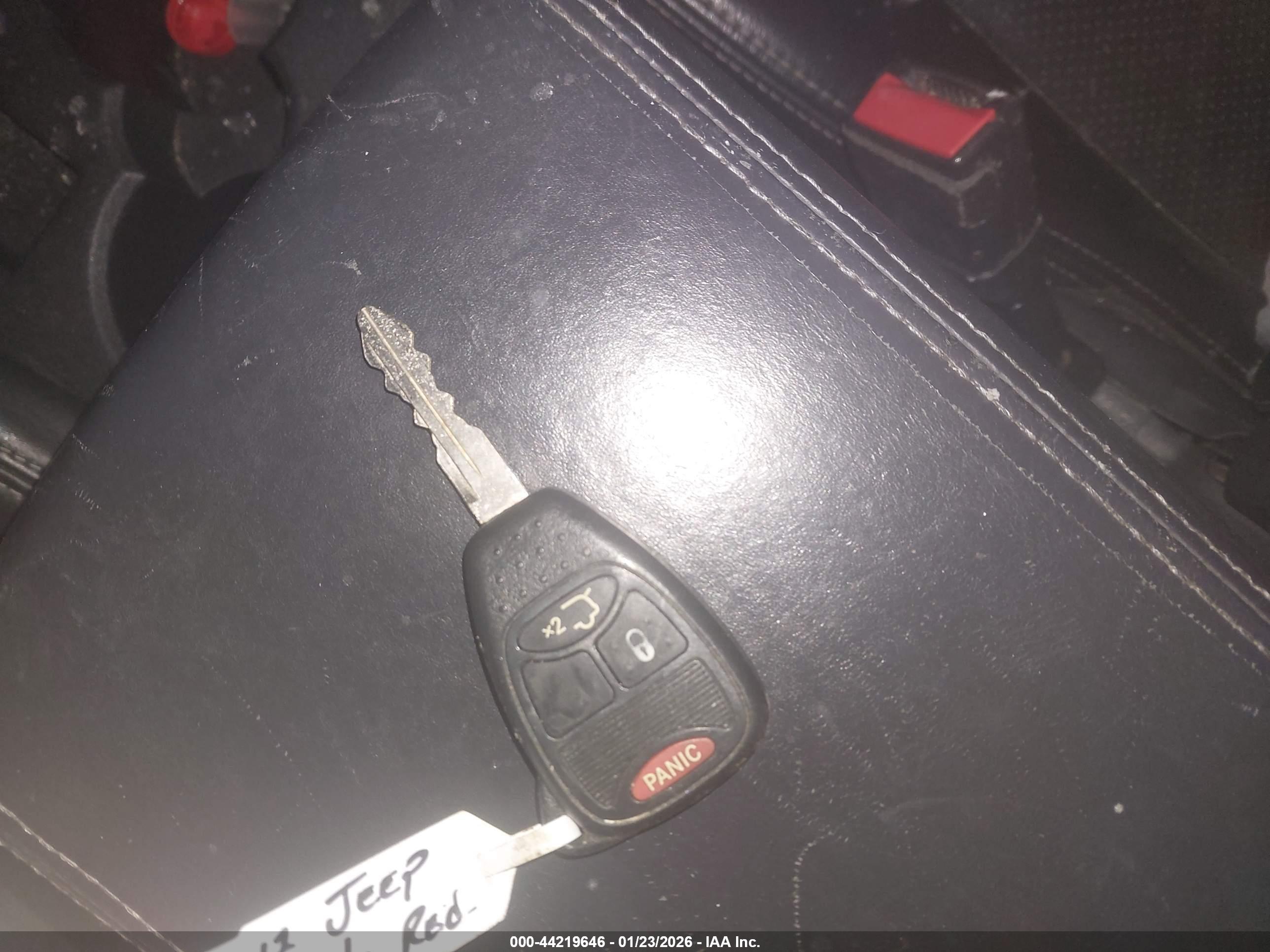 JEEP LIBERTY image 11