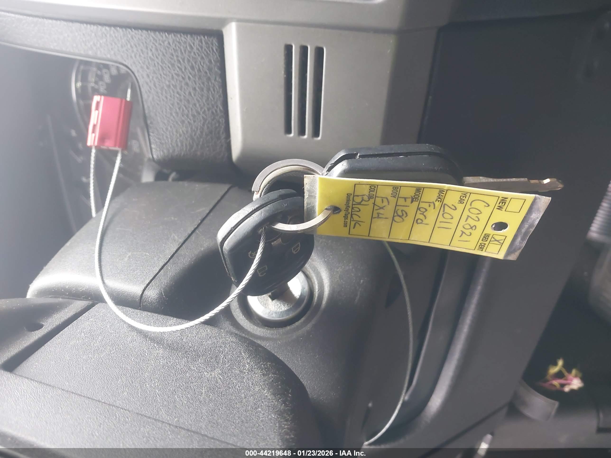 FORD F-150 image 11