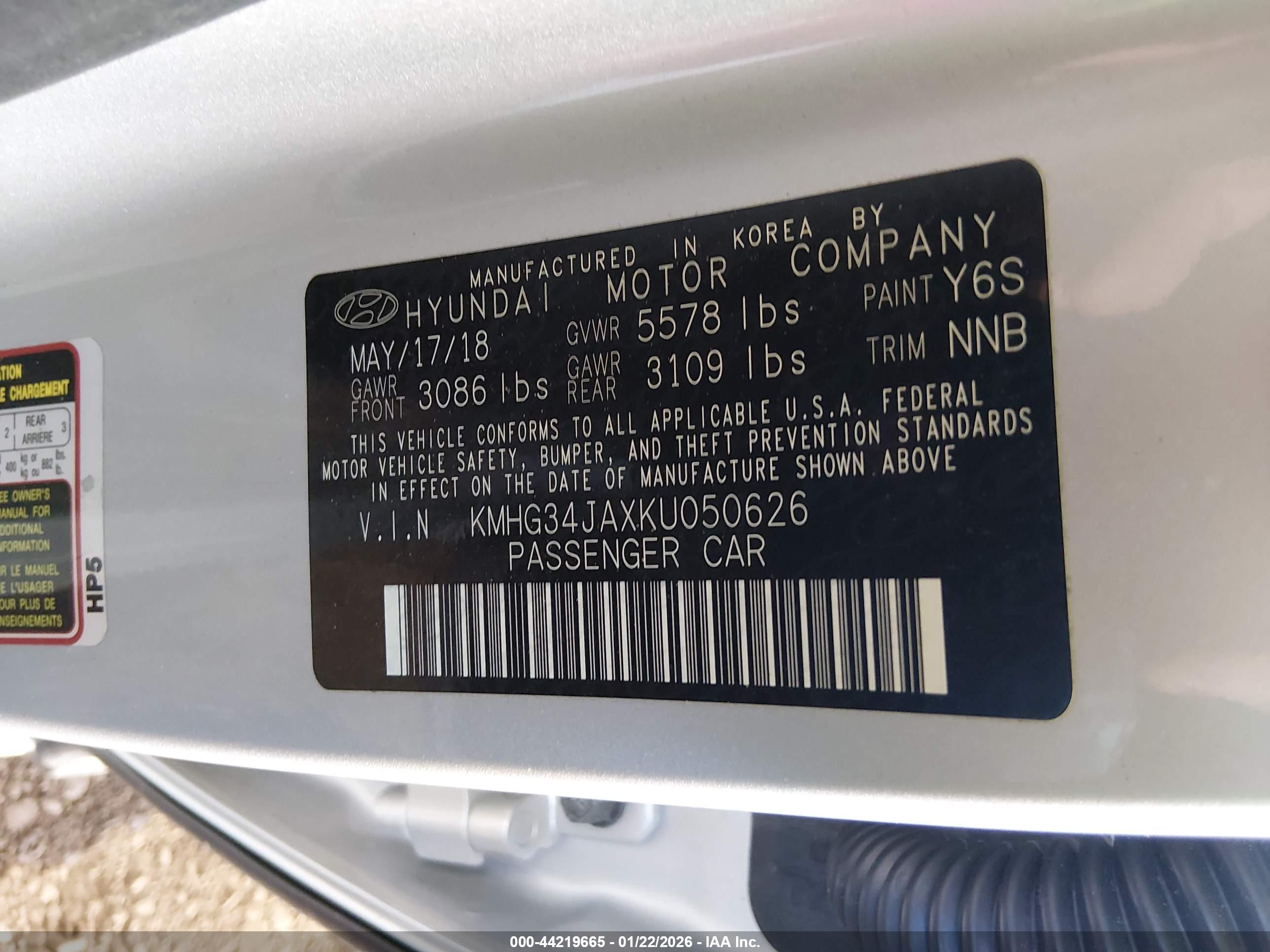 GENESIS G90 image 9