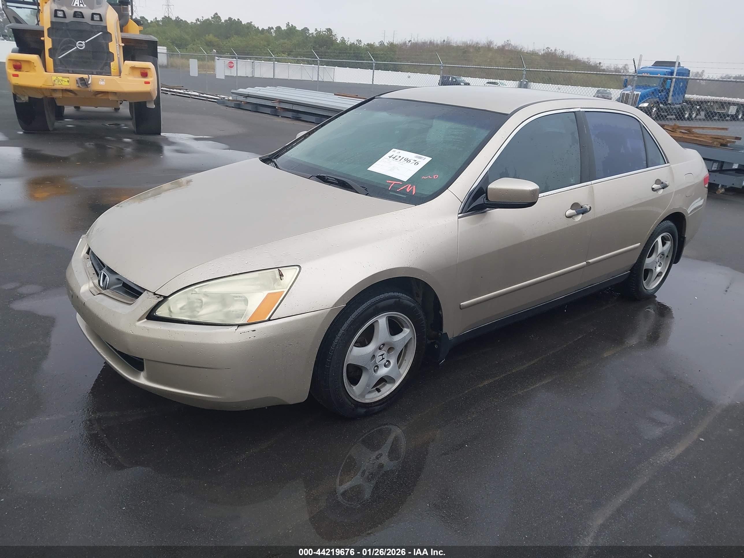 HONDA ACCORD image 2