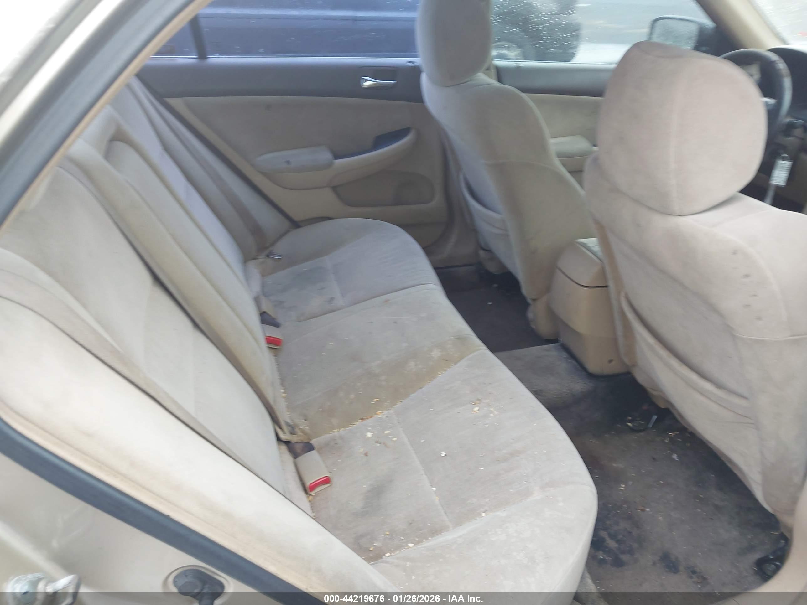 HONDA ACCORD image 8