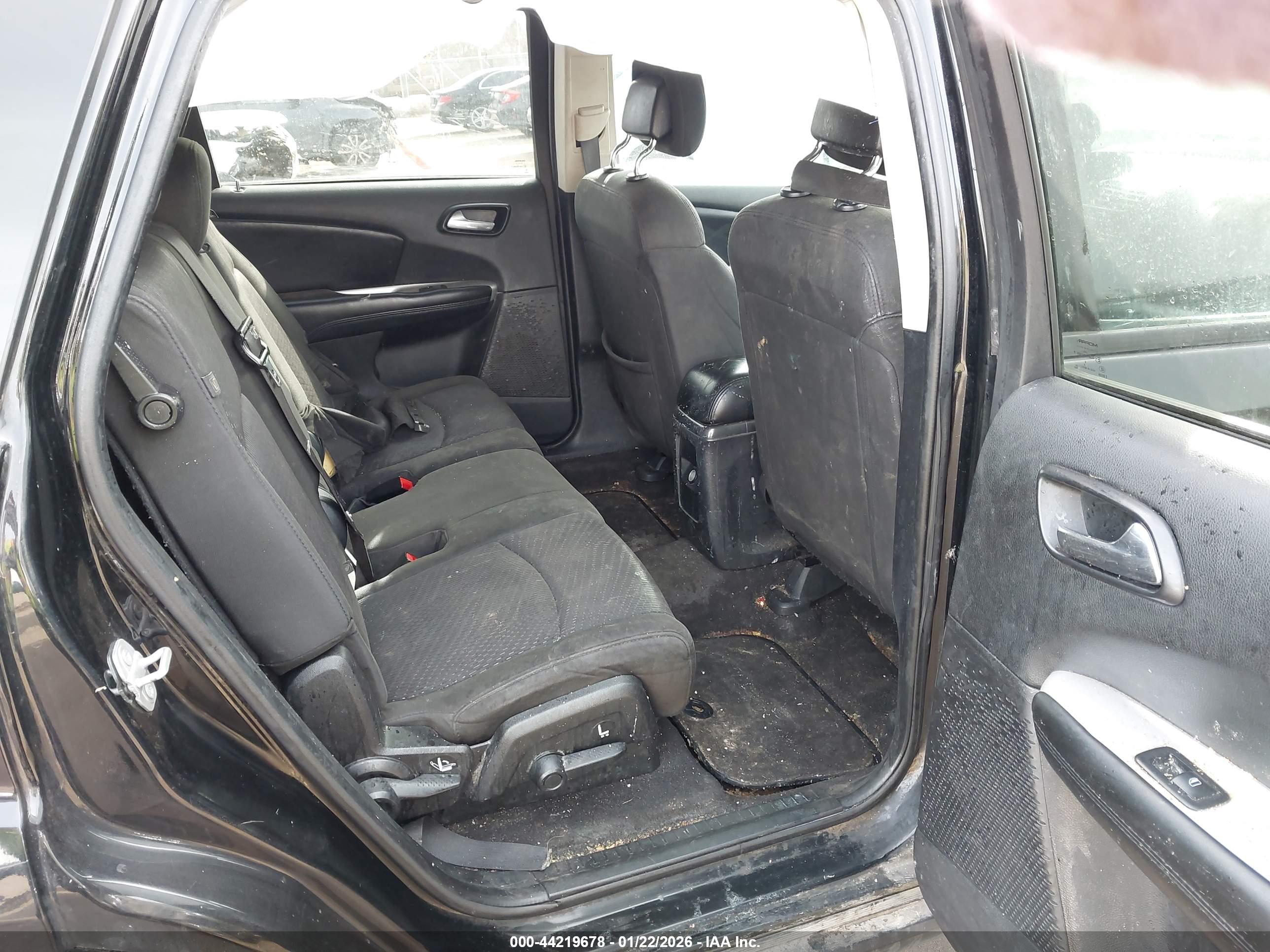 DODGE JOURNEY image 8