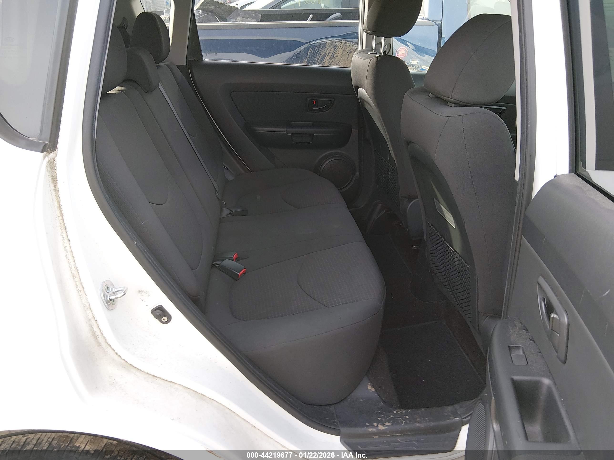KIA SOUL image 8