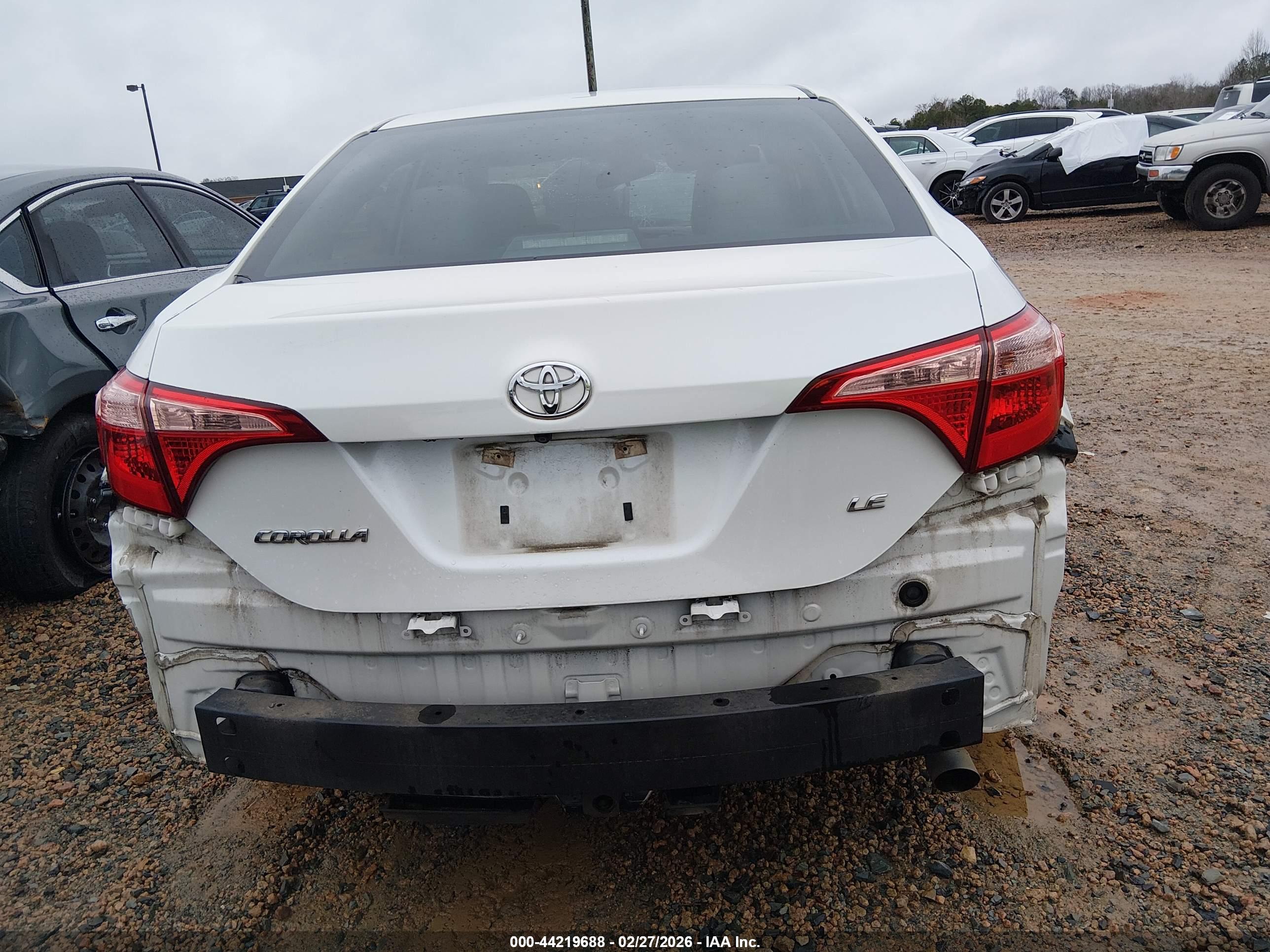 TOYOTA COROLLA image 6