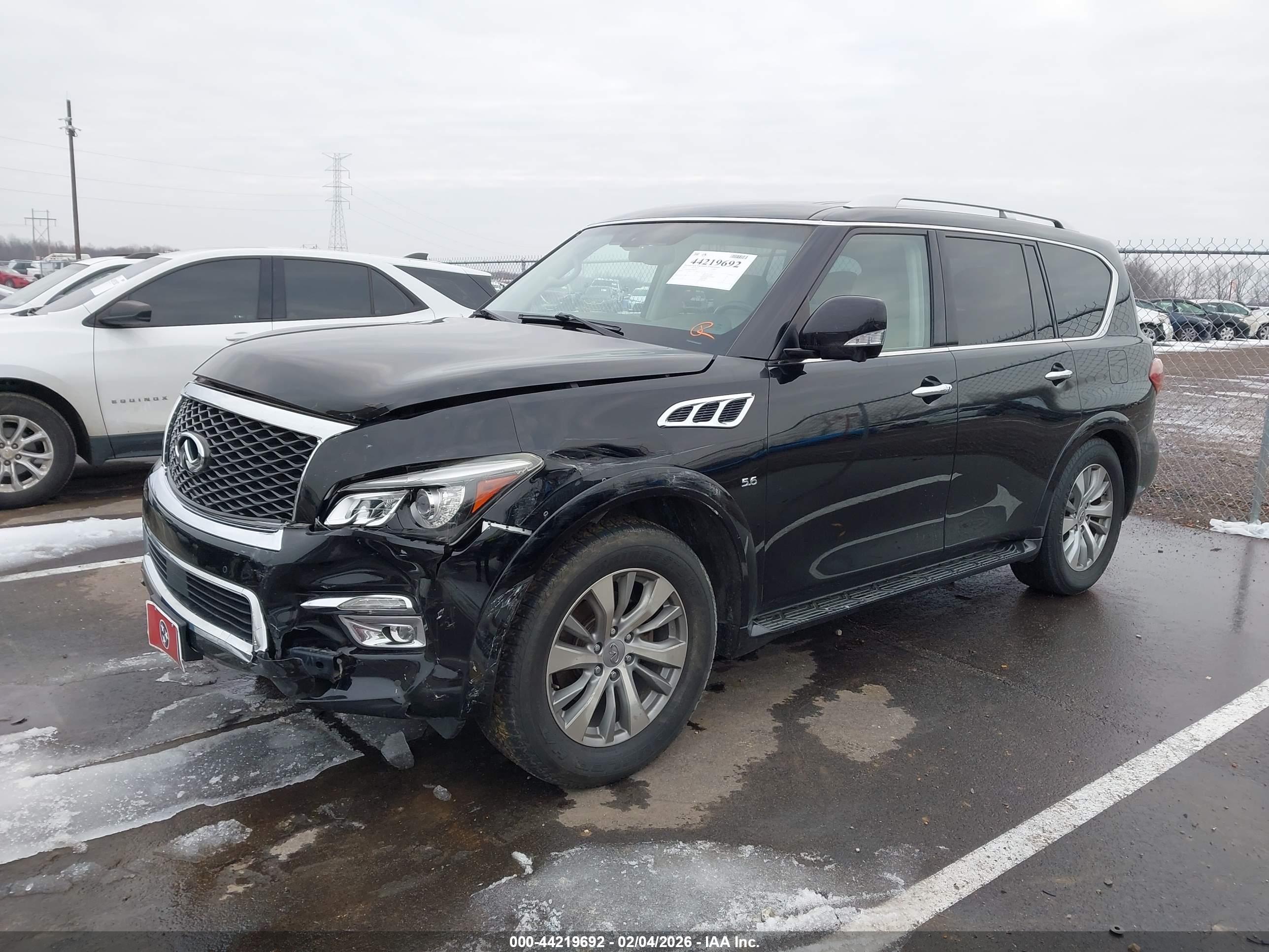 INFINITI QX80 image 2