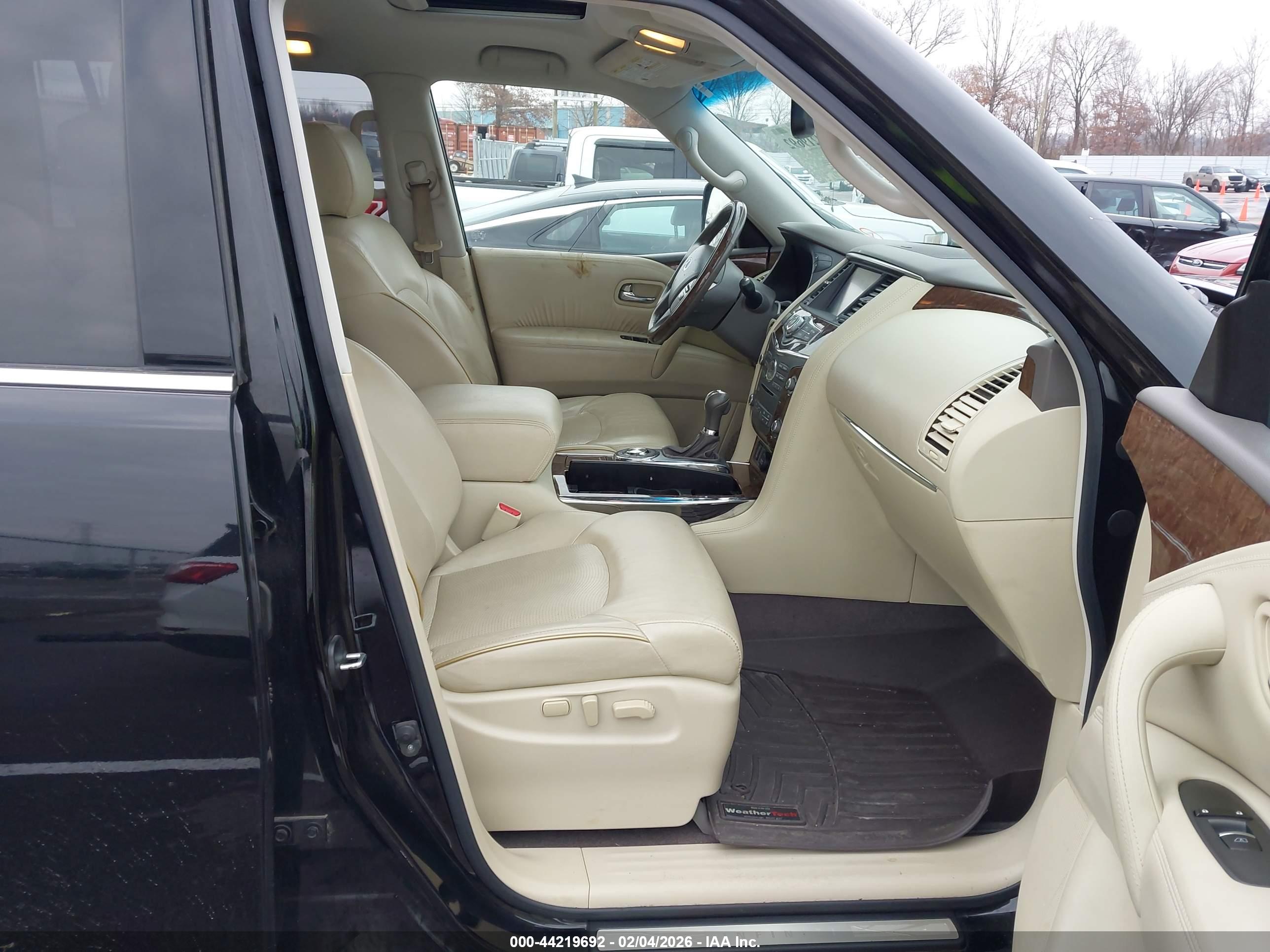 INFINITI QX80 image 5