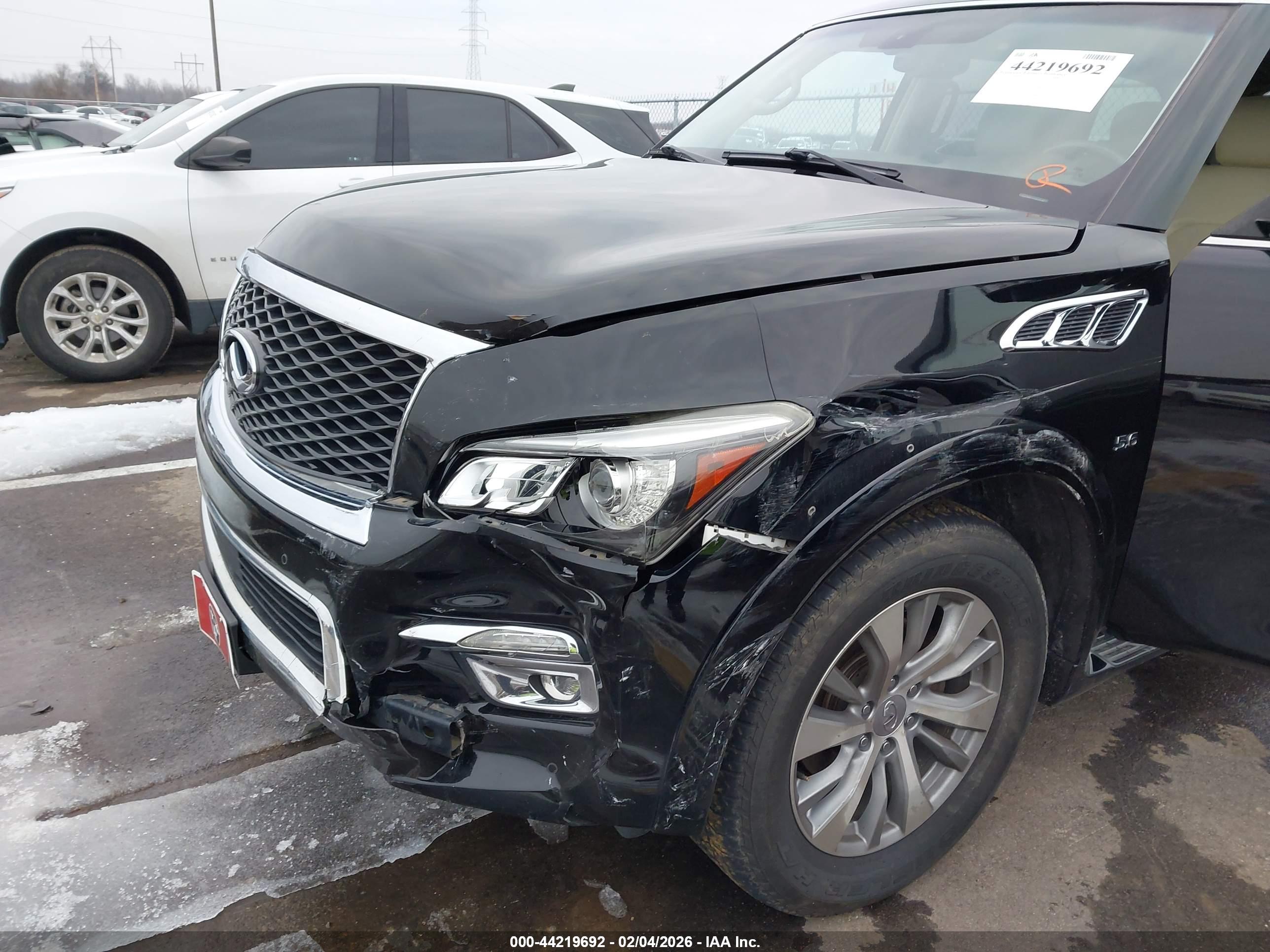 INFINITI QX80 image 6