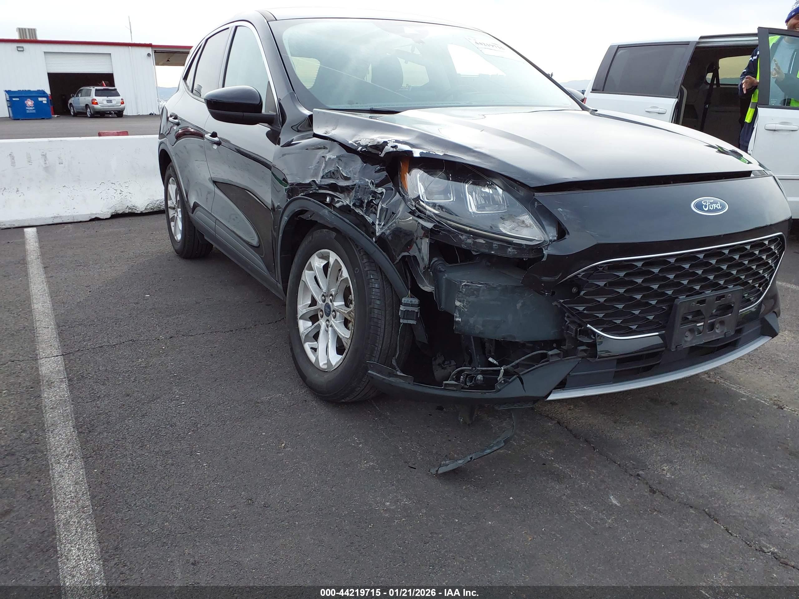 FORD ESCAPE image 6