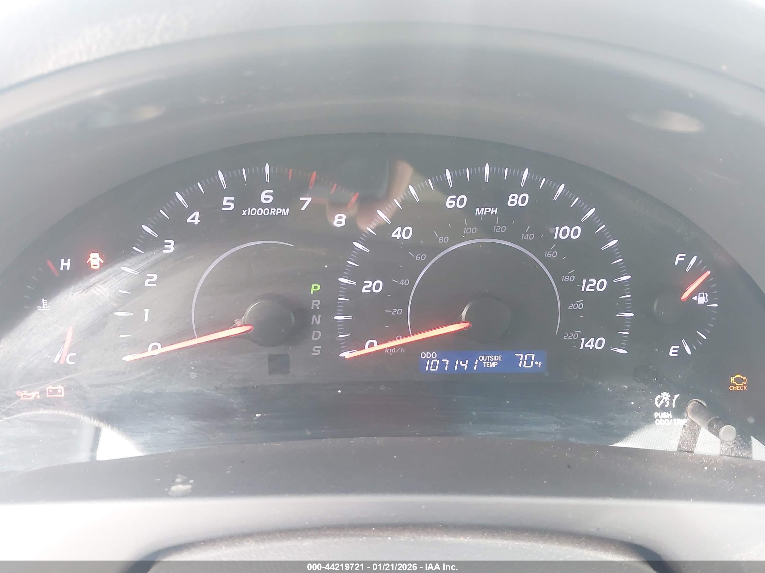 TOYOTA CAMRY image 7