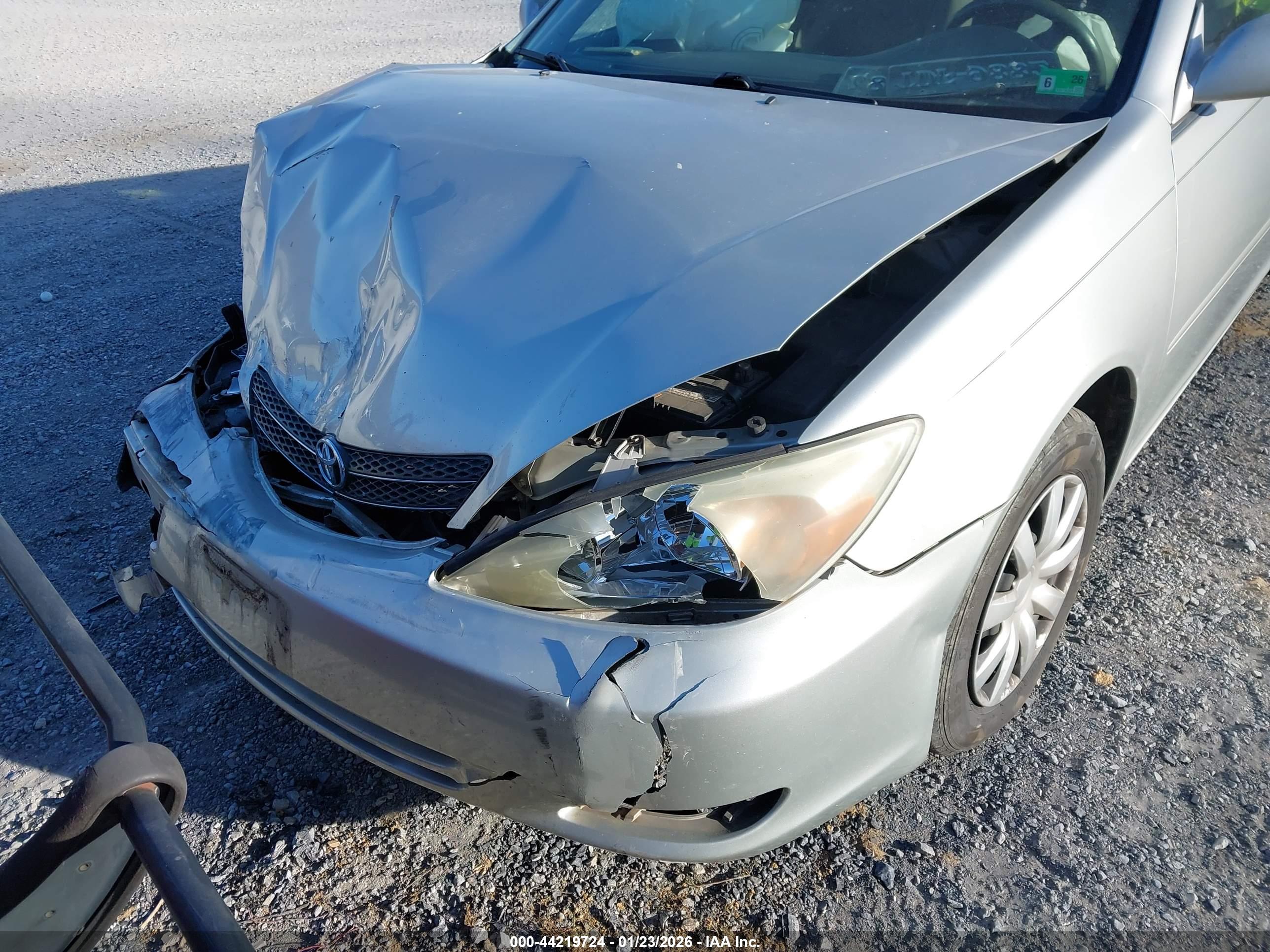 TOYOTA CAMRY image 6