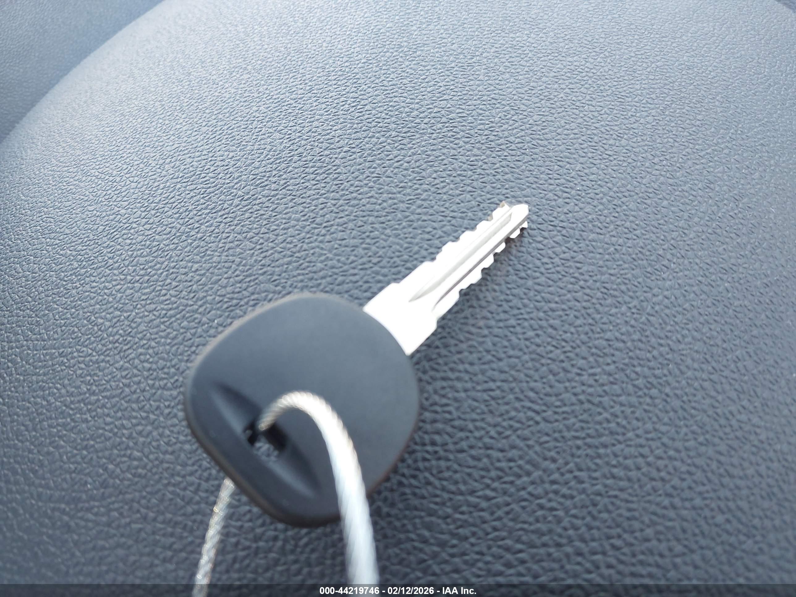 CADILLAC CTS image 11