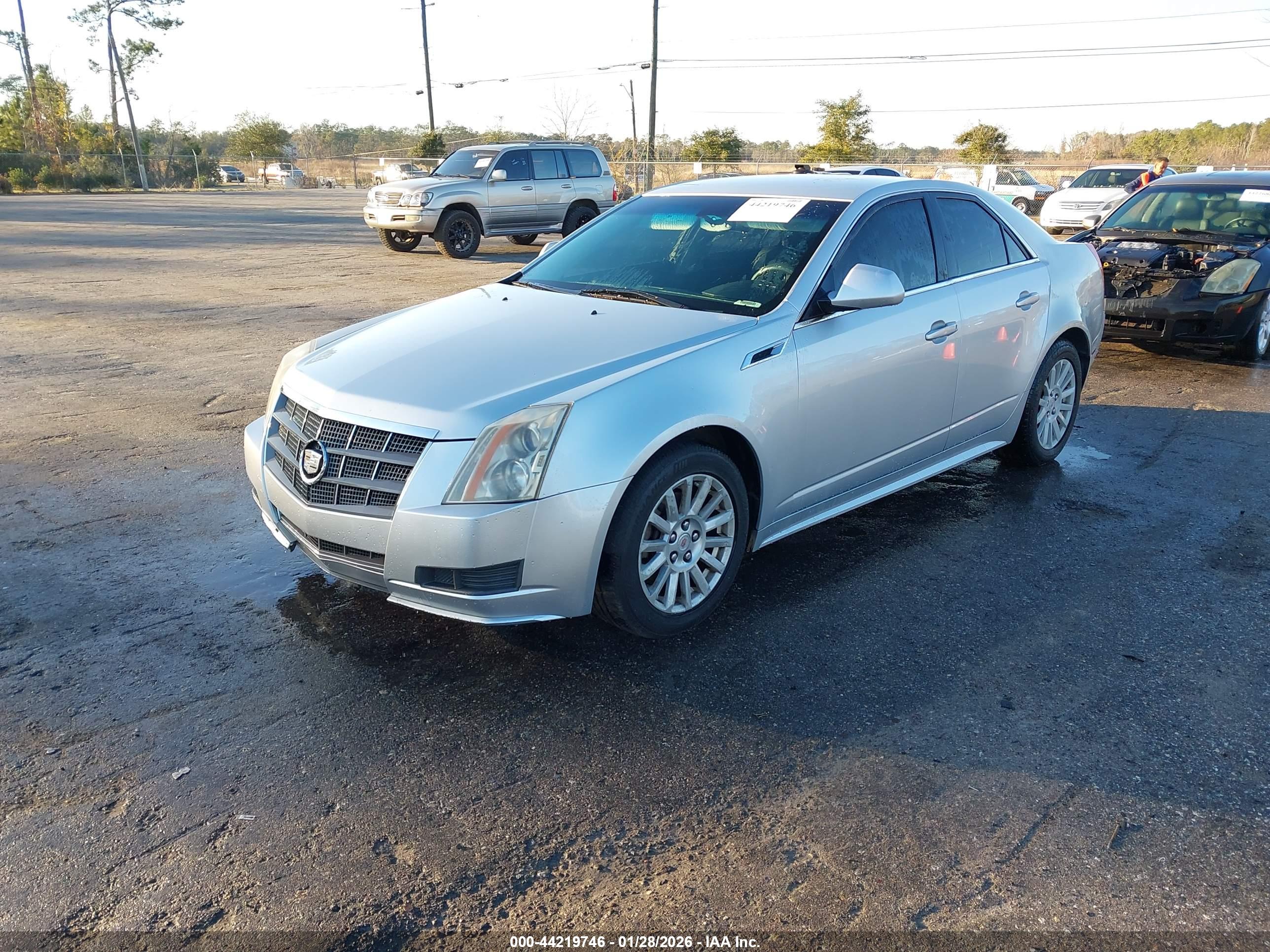 CADILLAC CTS image 2