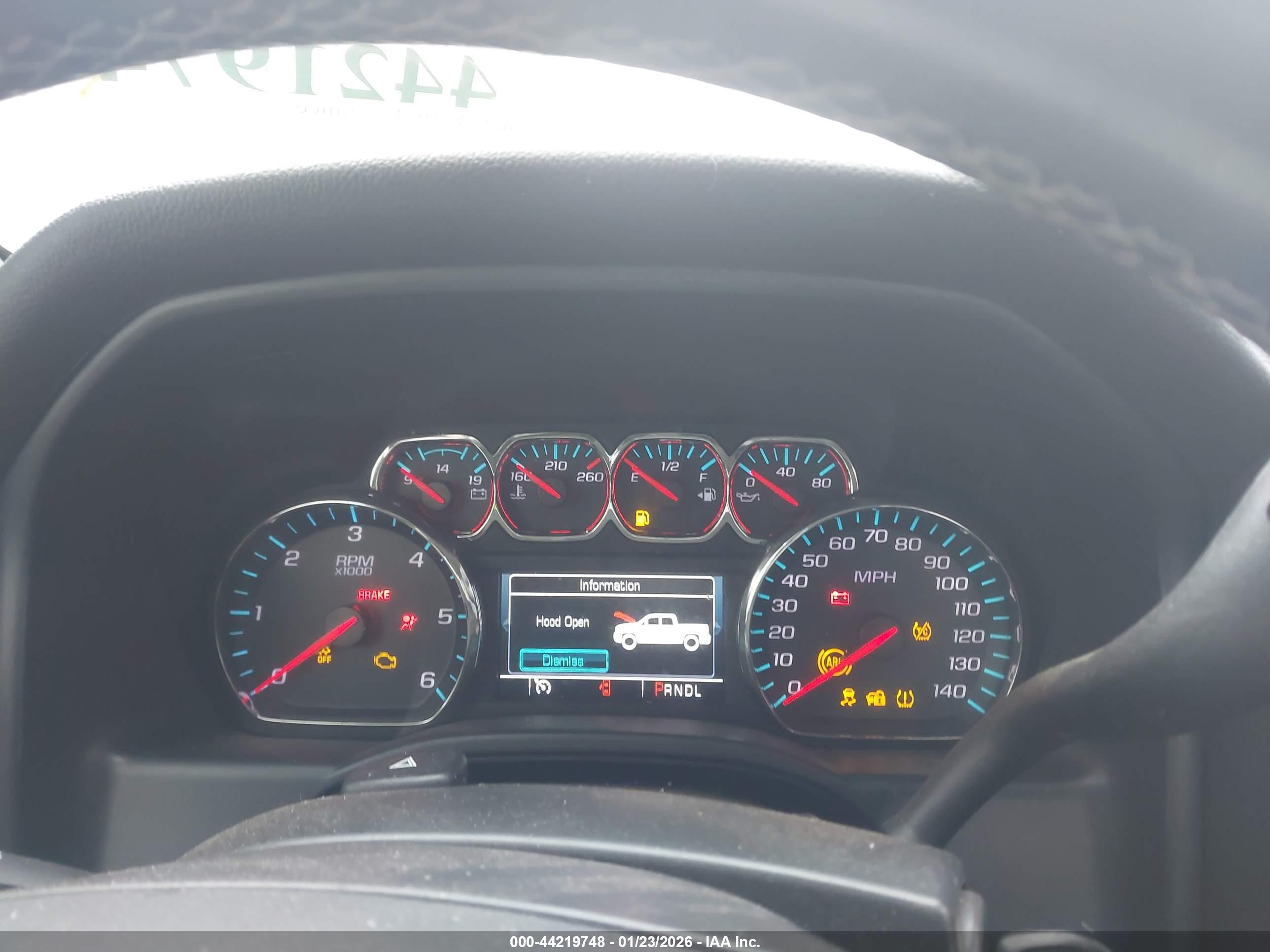 CHEVROLET SILVERADO image 7