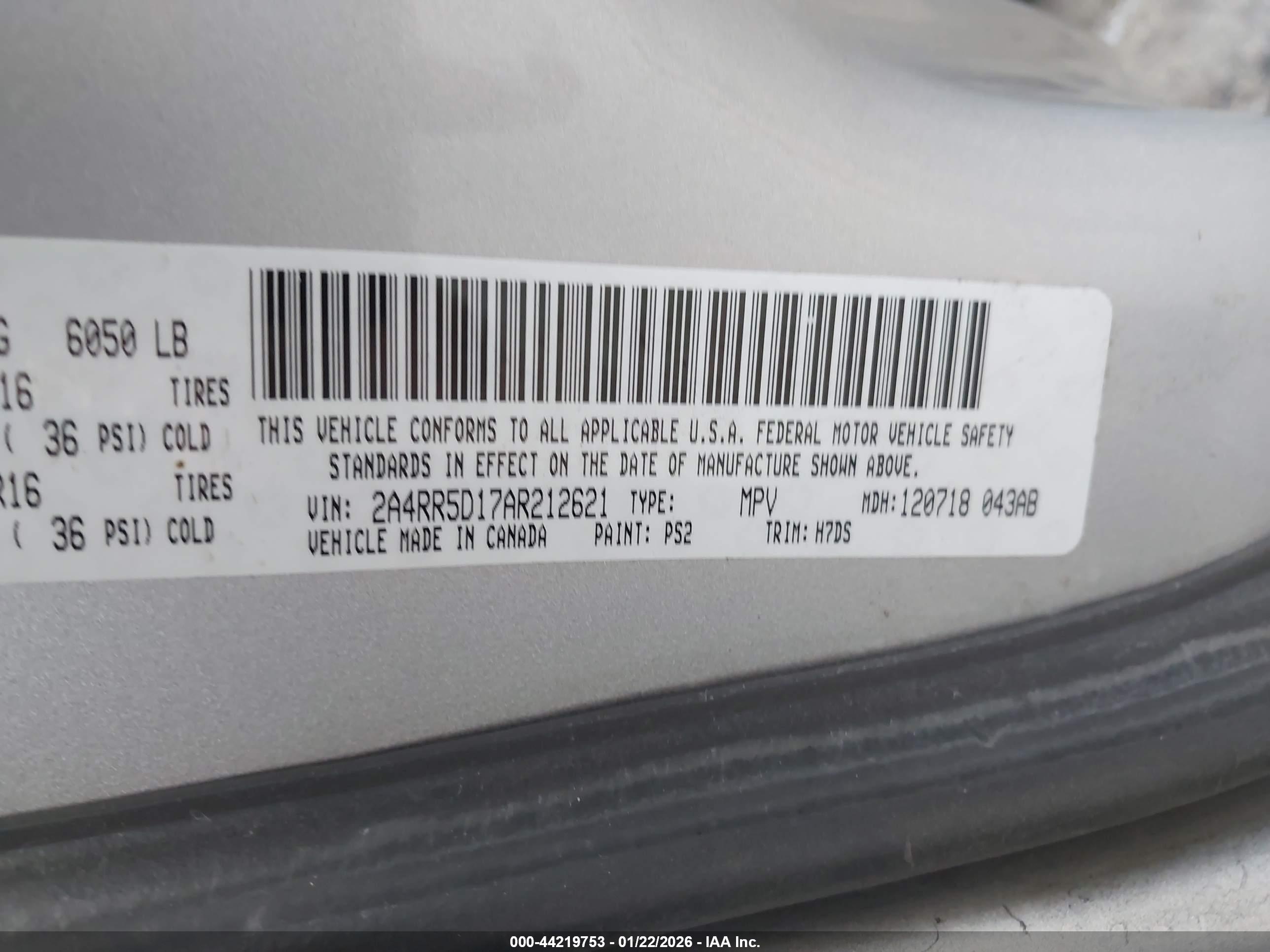 CHRYSLER TOWN image 9