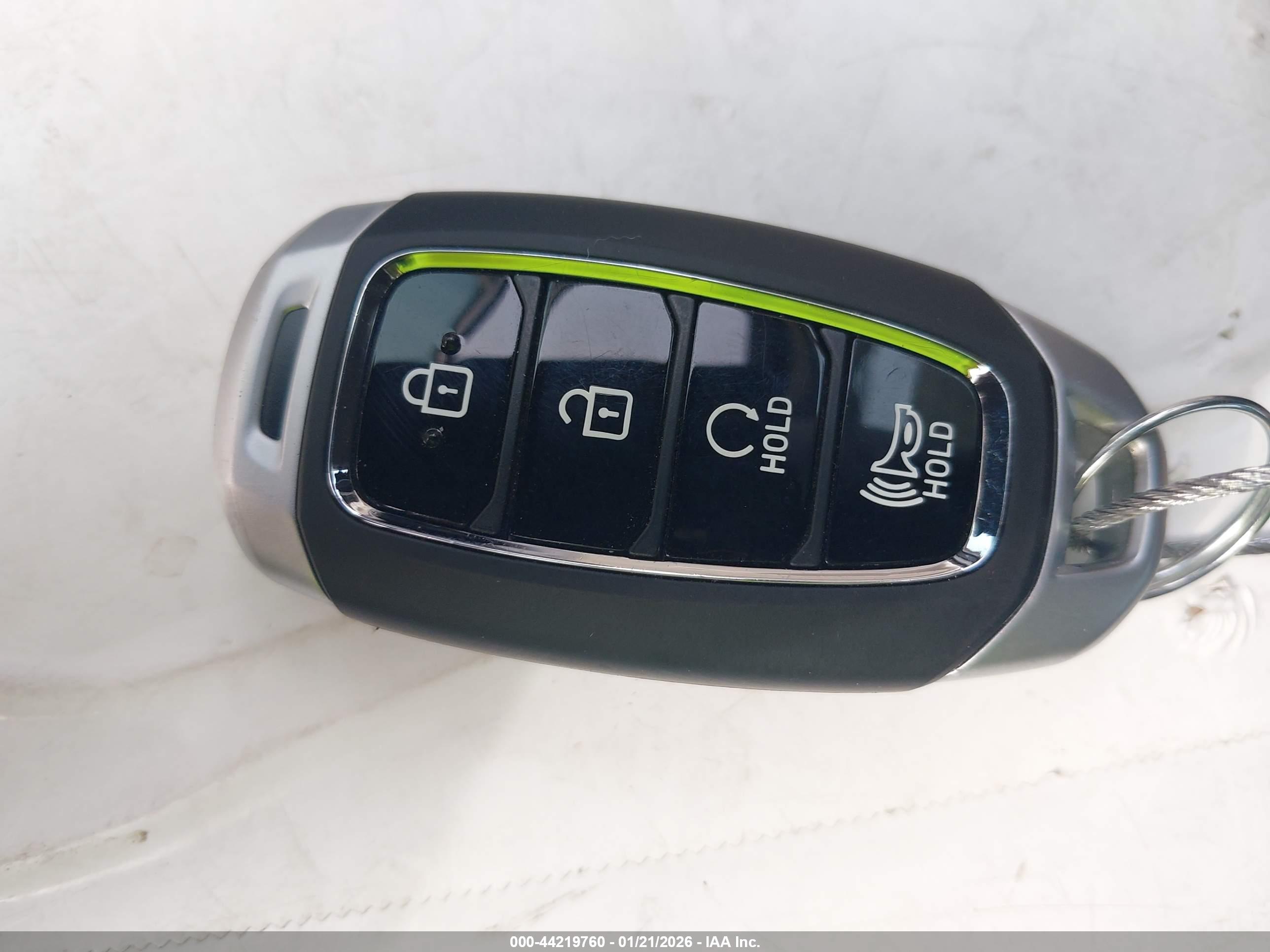 HYUNDAI VENUE image 11