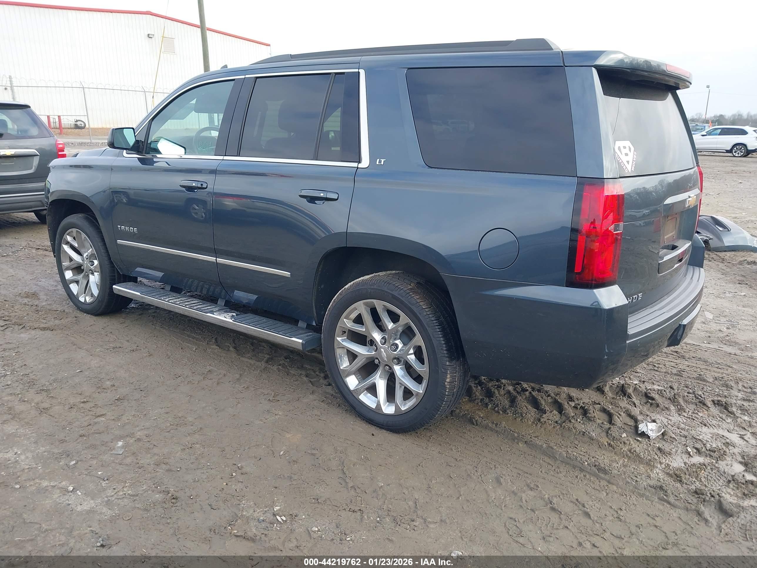 CHEVROLET TAHOE image 3