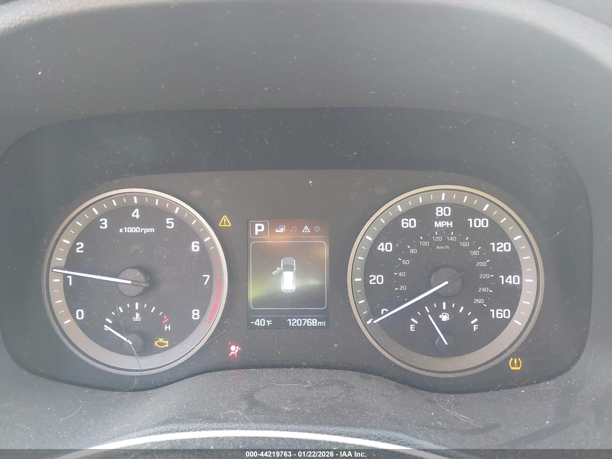 HYUNDAI TUCSON image 7