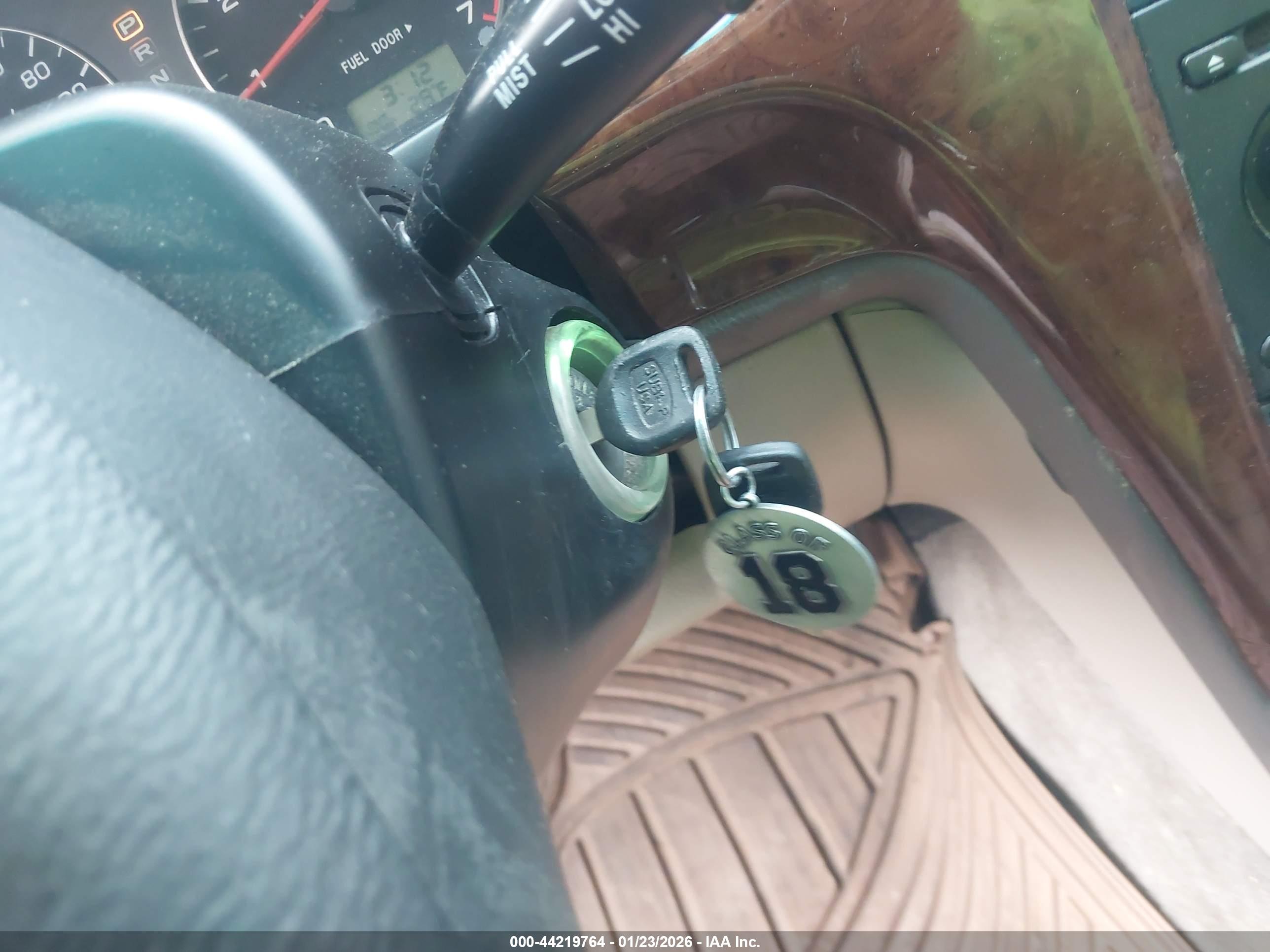 SUBARU OUTBACK image 11