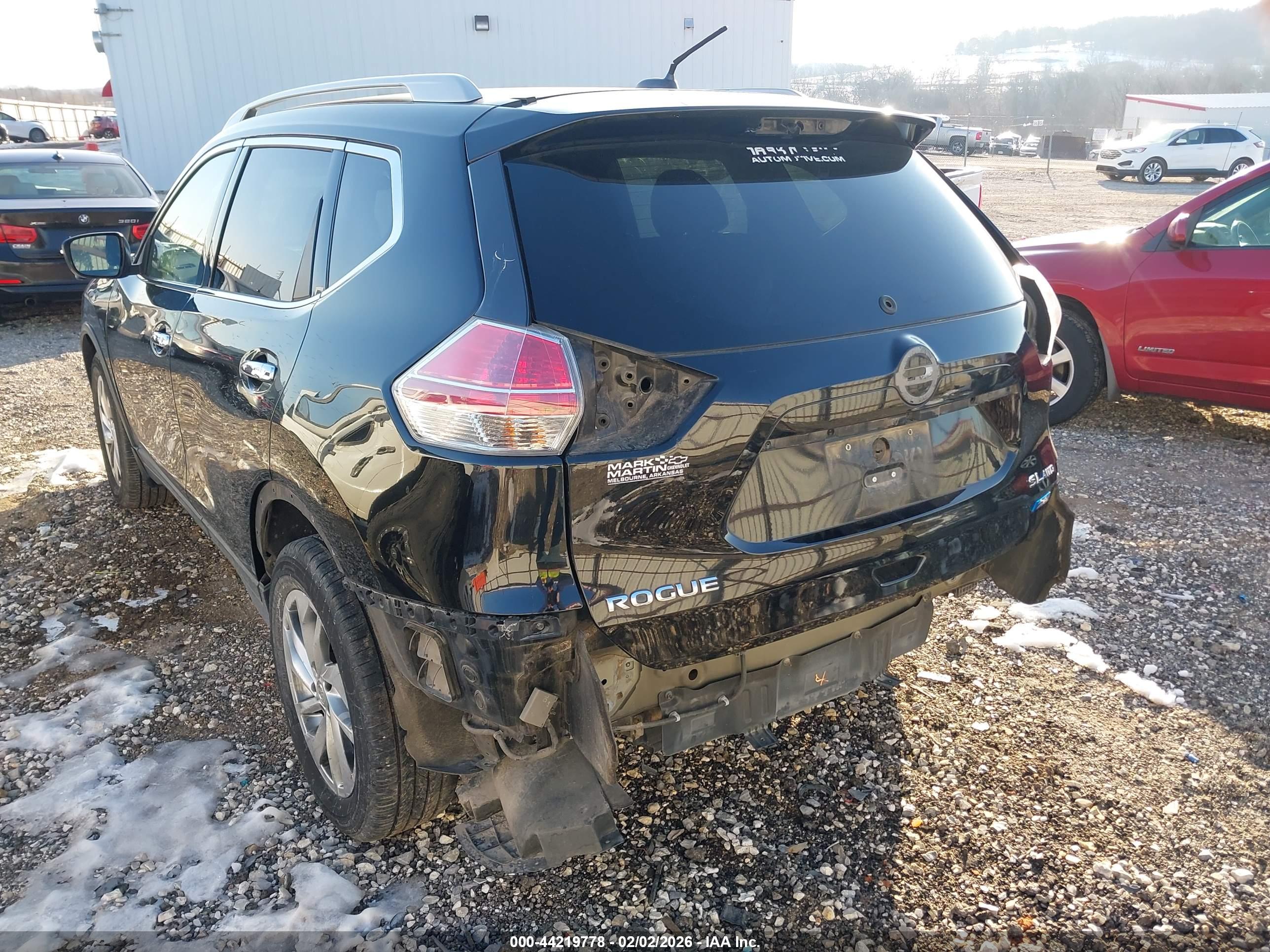 NISSAN ROGUE image 6