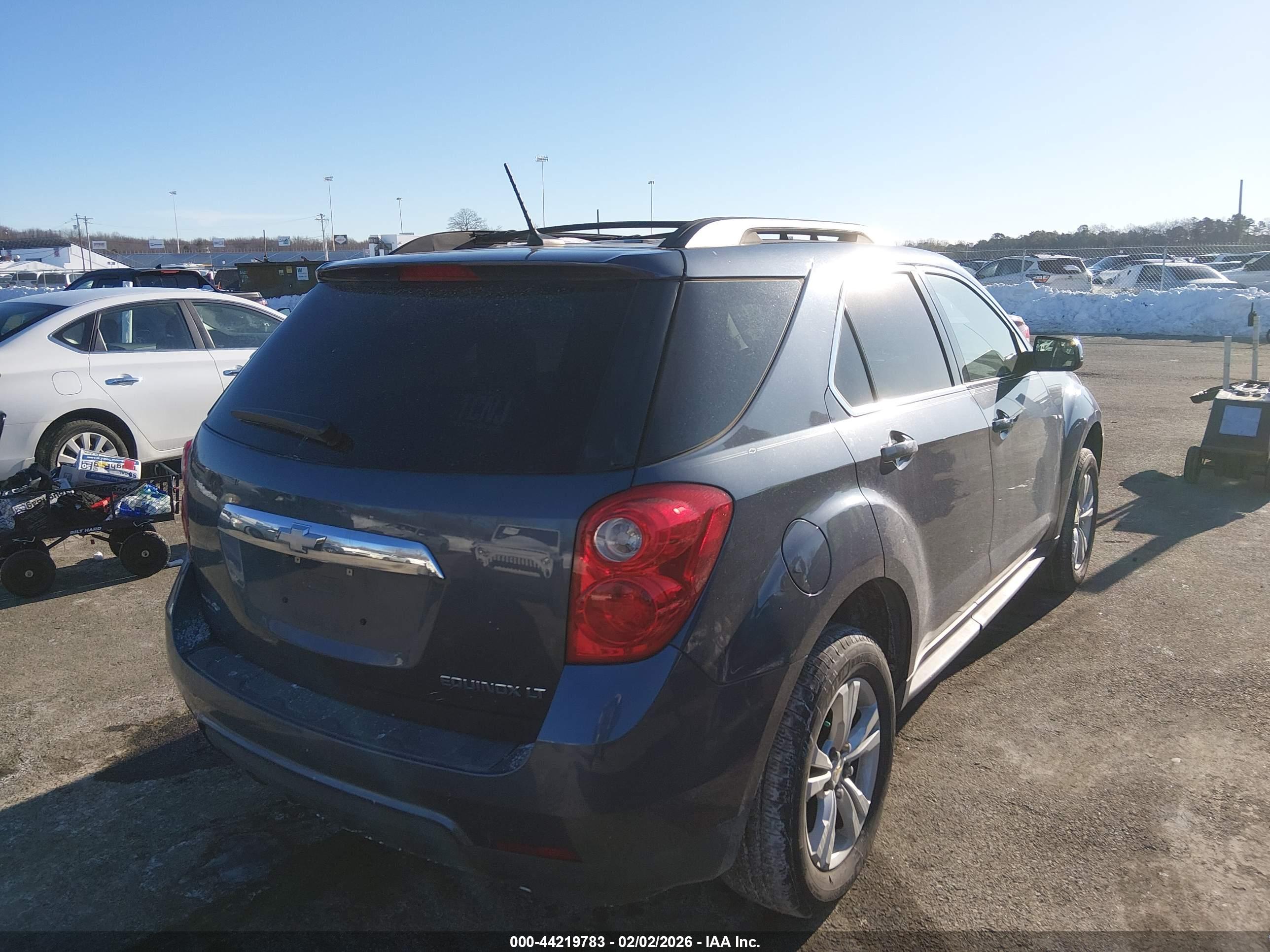 CHEVROLET EQUINOX image 4
