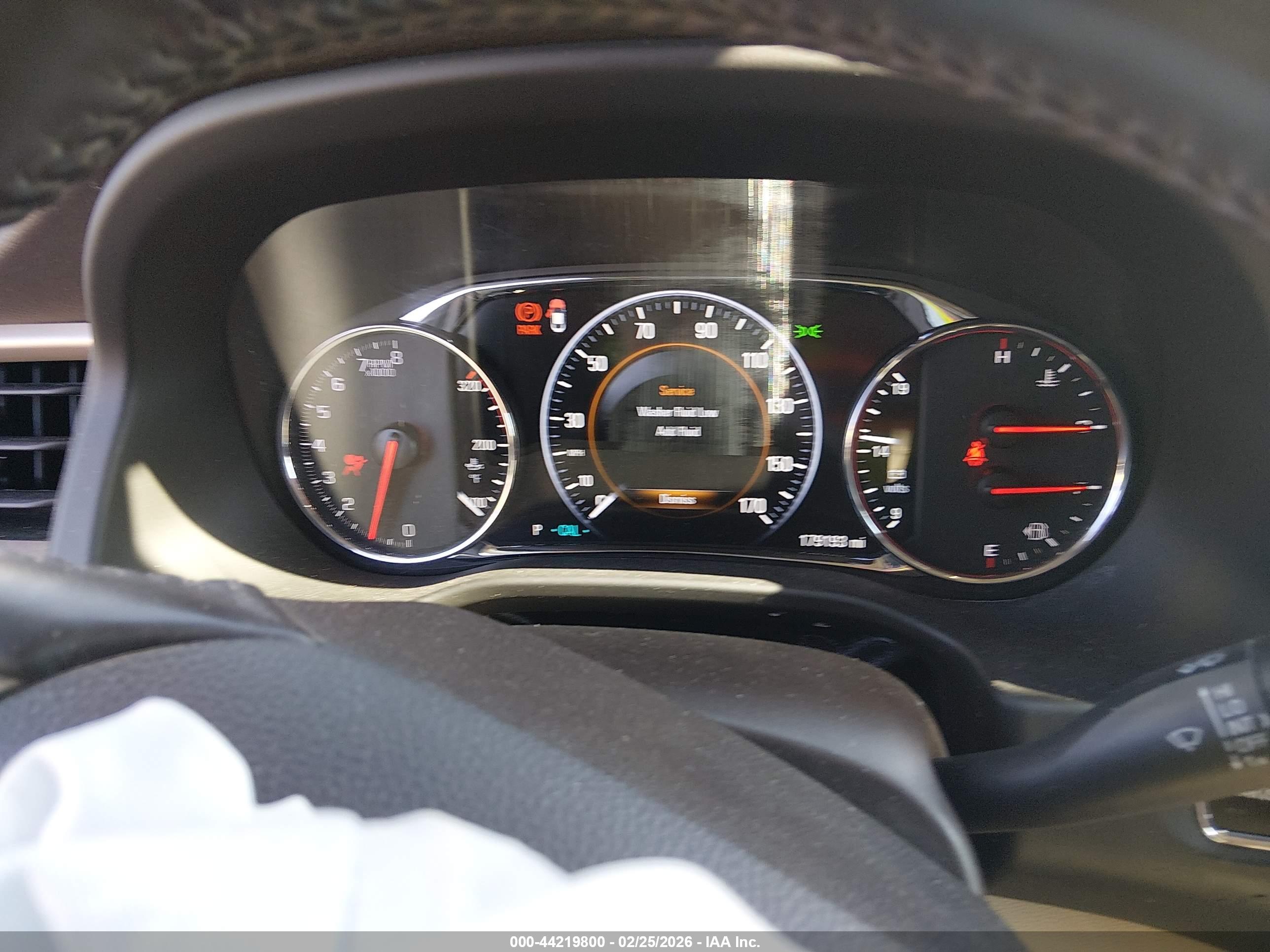 GMC ACADIA image 7