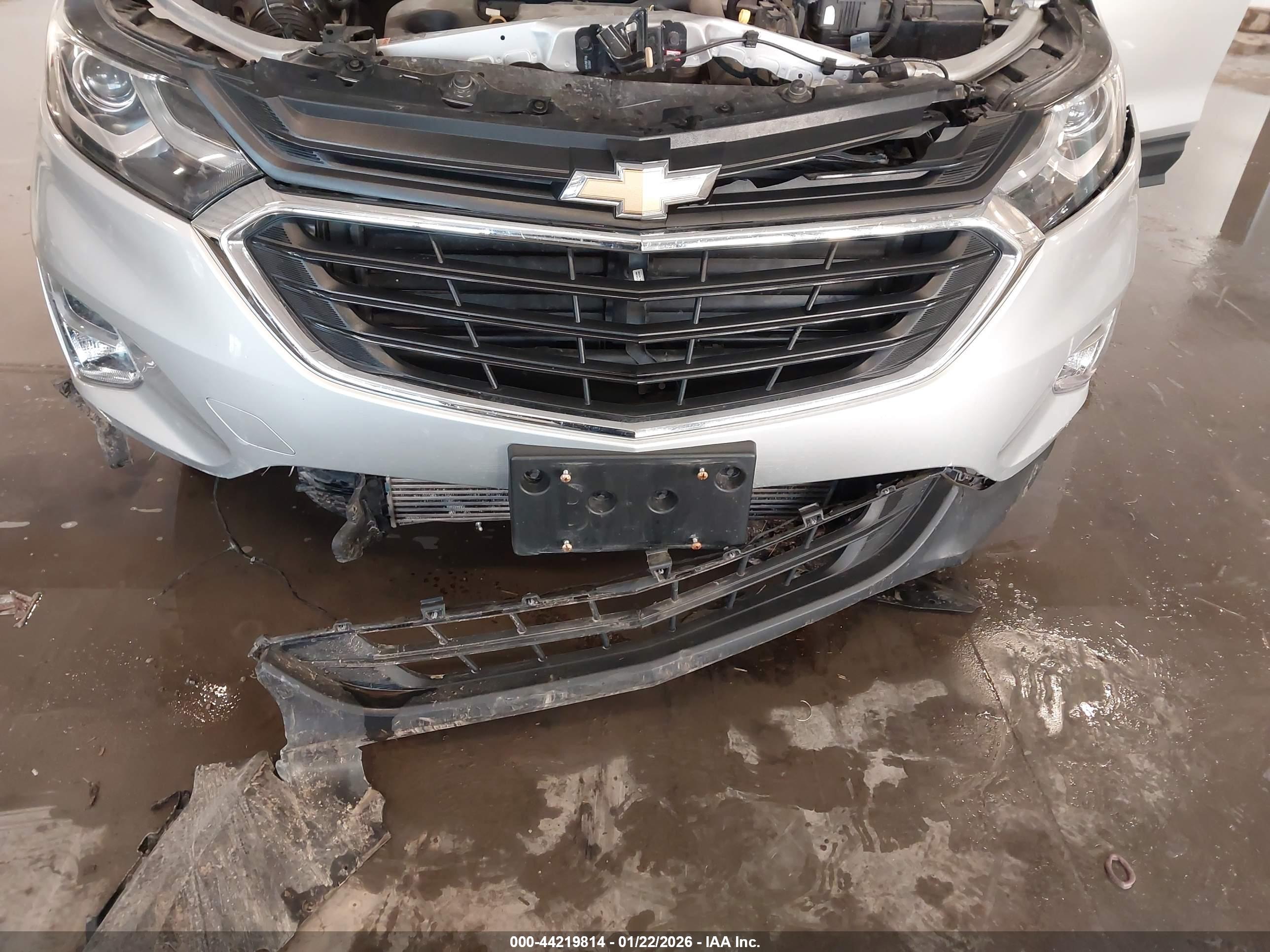 CHEVROLET EQUINOX image 6