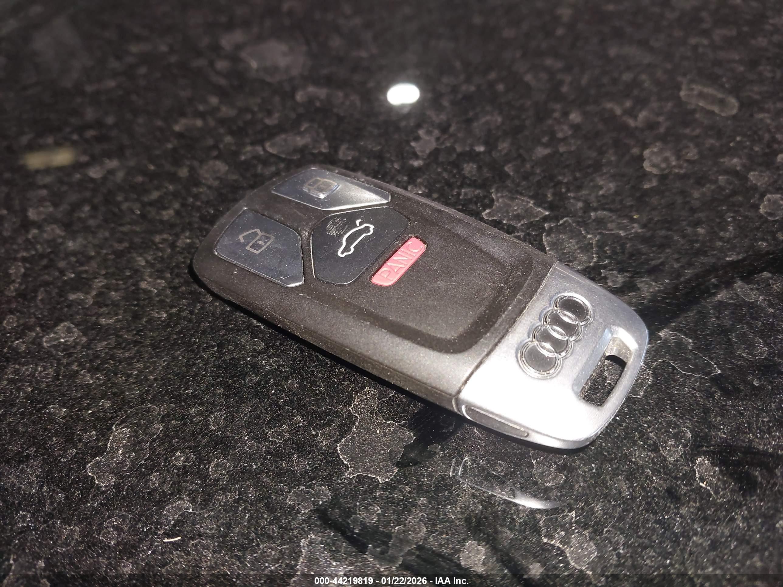 AUDI Q7 image 11