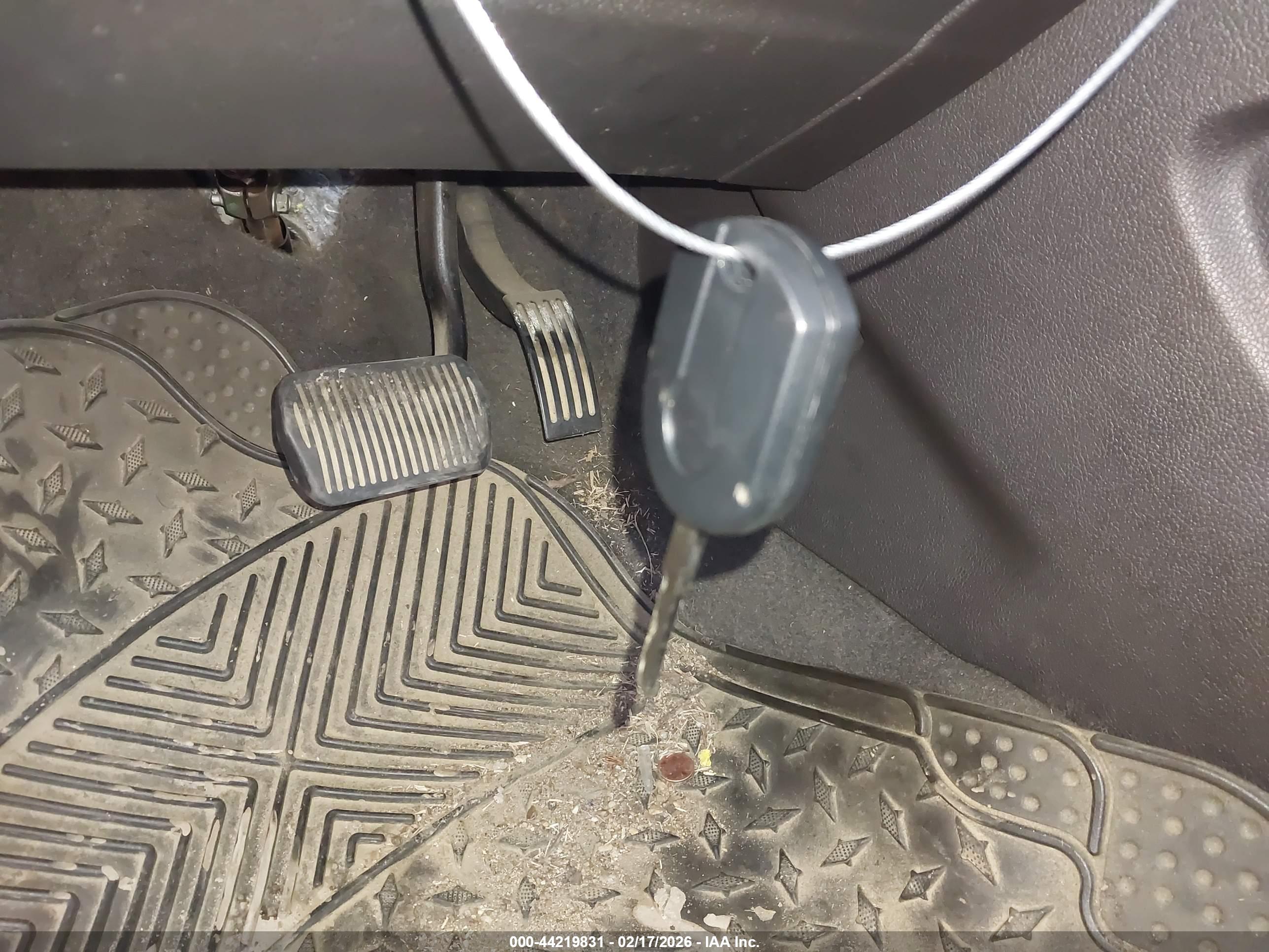 FORD FOCUS image 11
