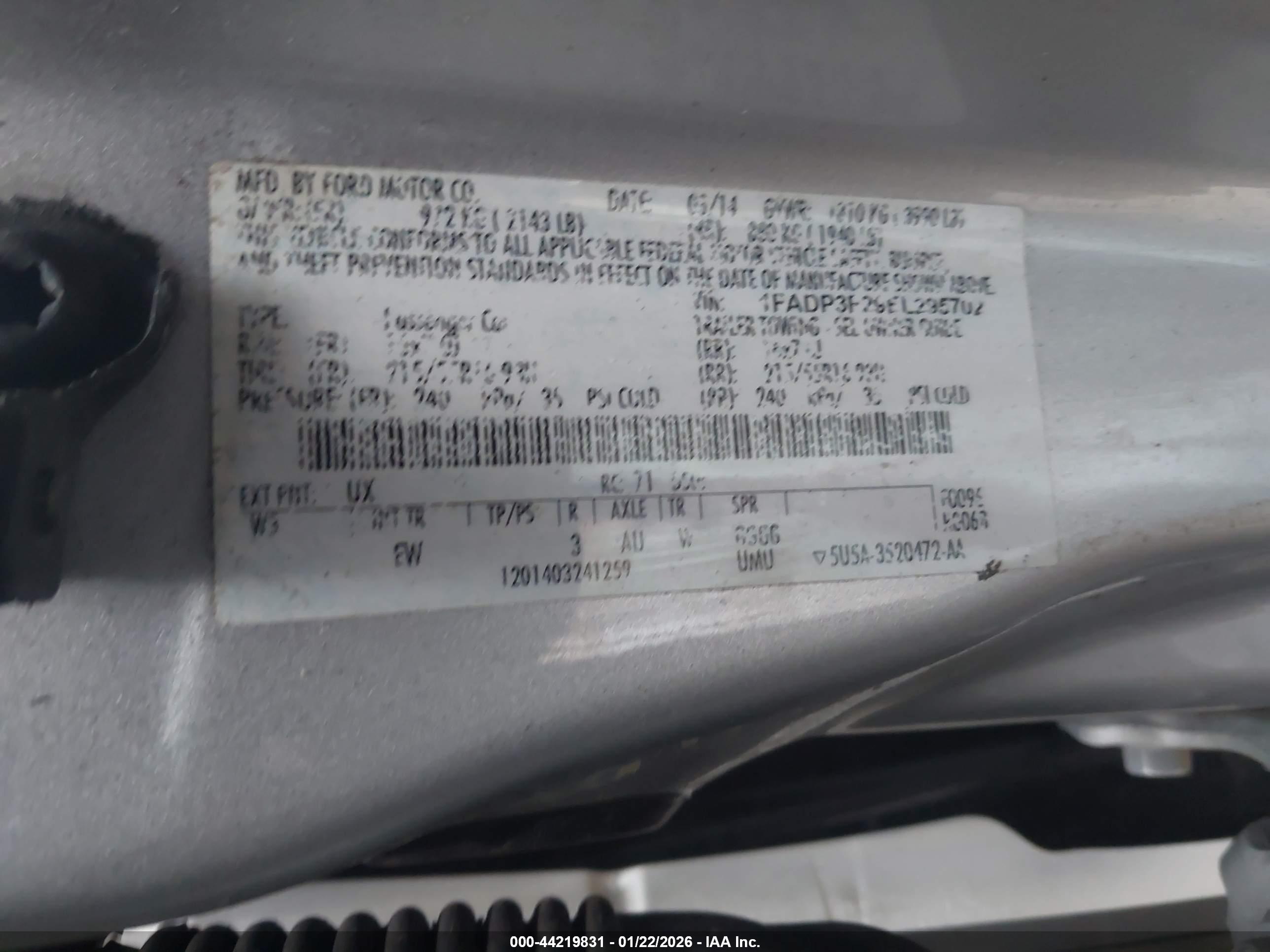 FORD FOCUS image 9