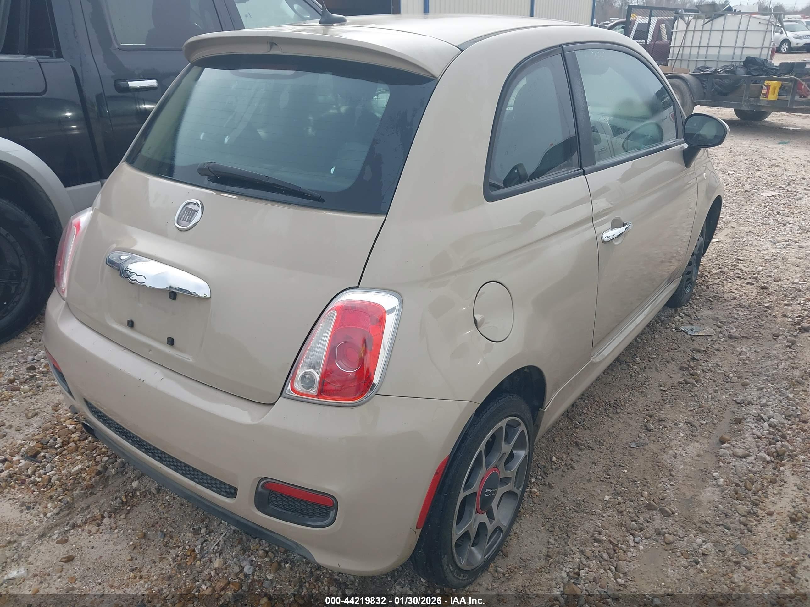 FIAT 500 image 4