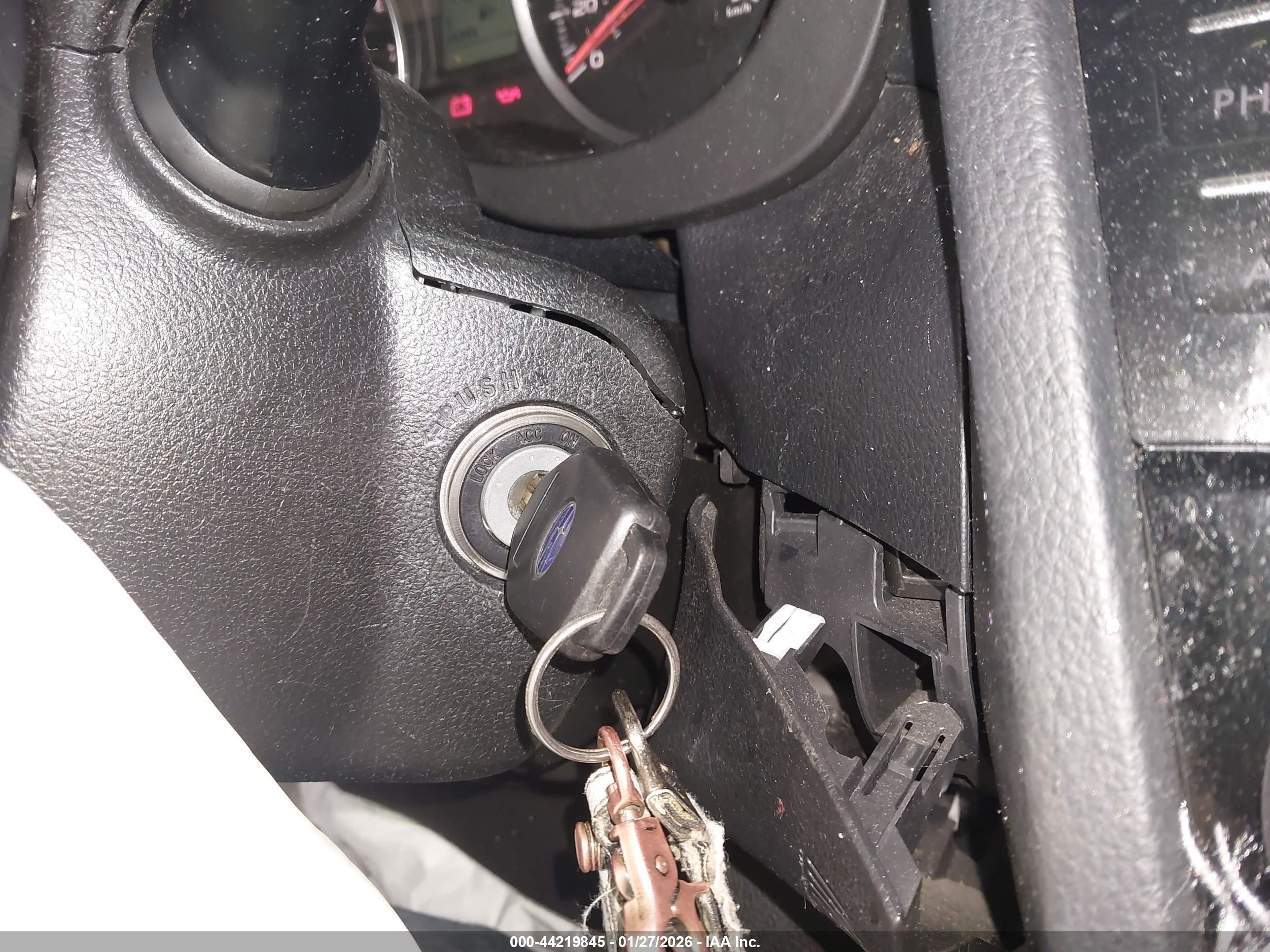 SUBARU FORESTER image 11