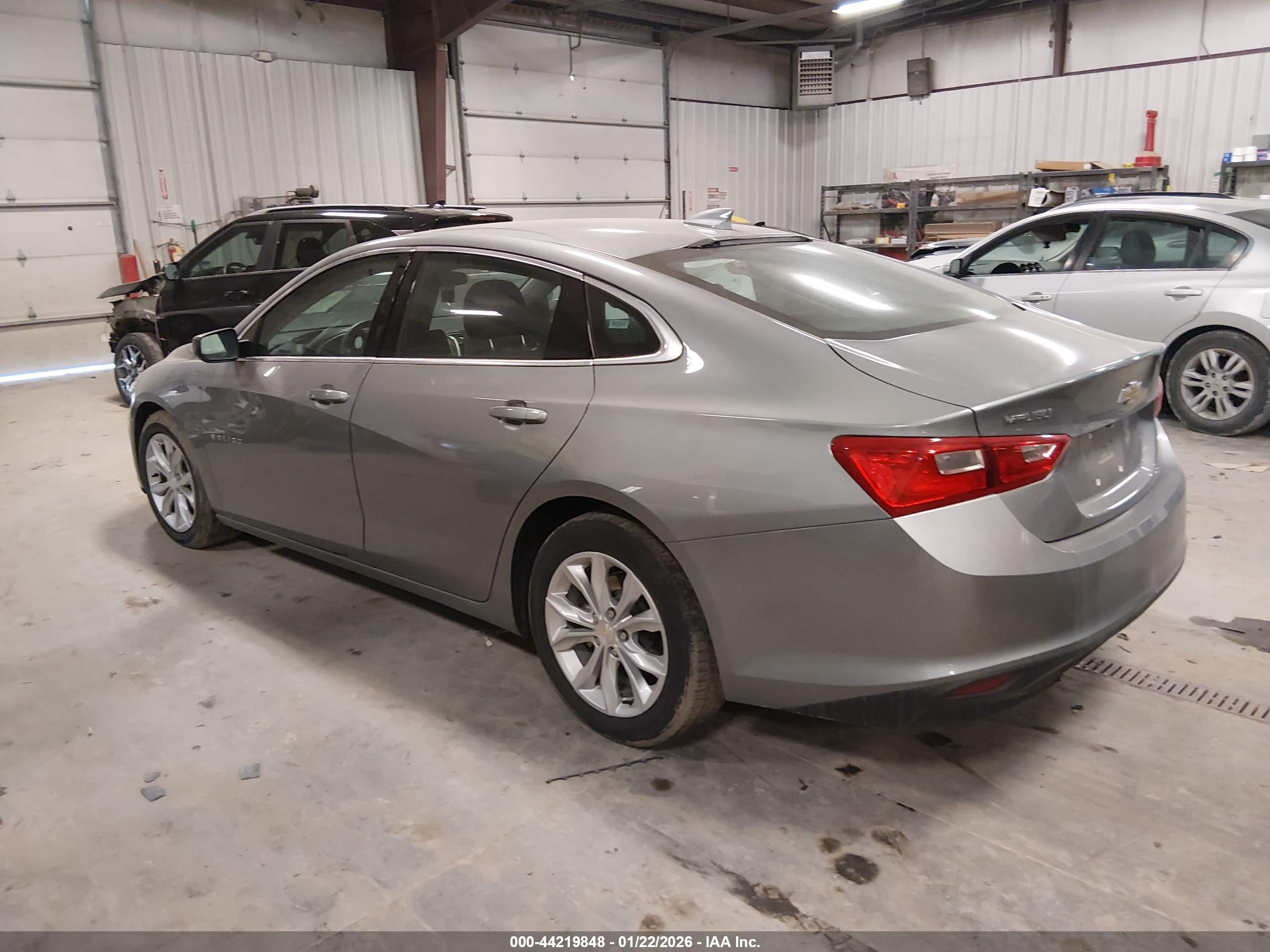 CHEVROLET MALIBU image 3
