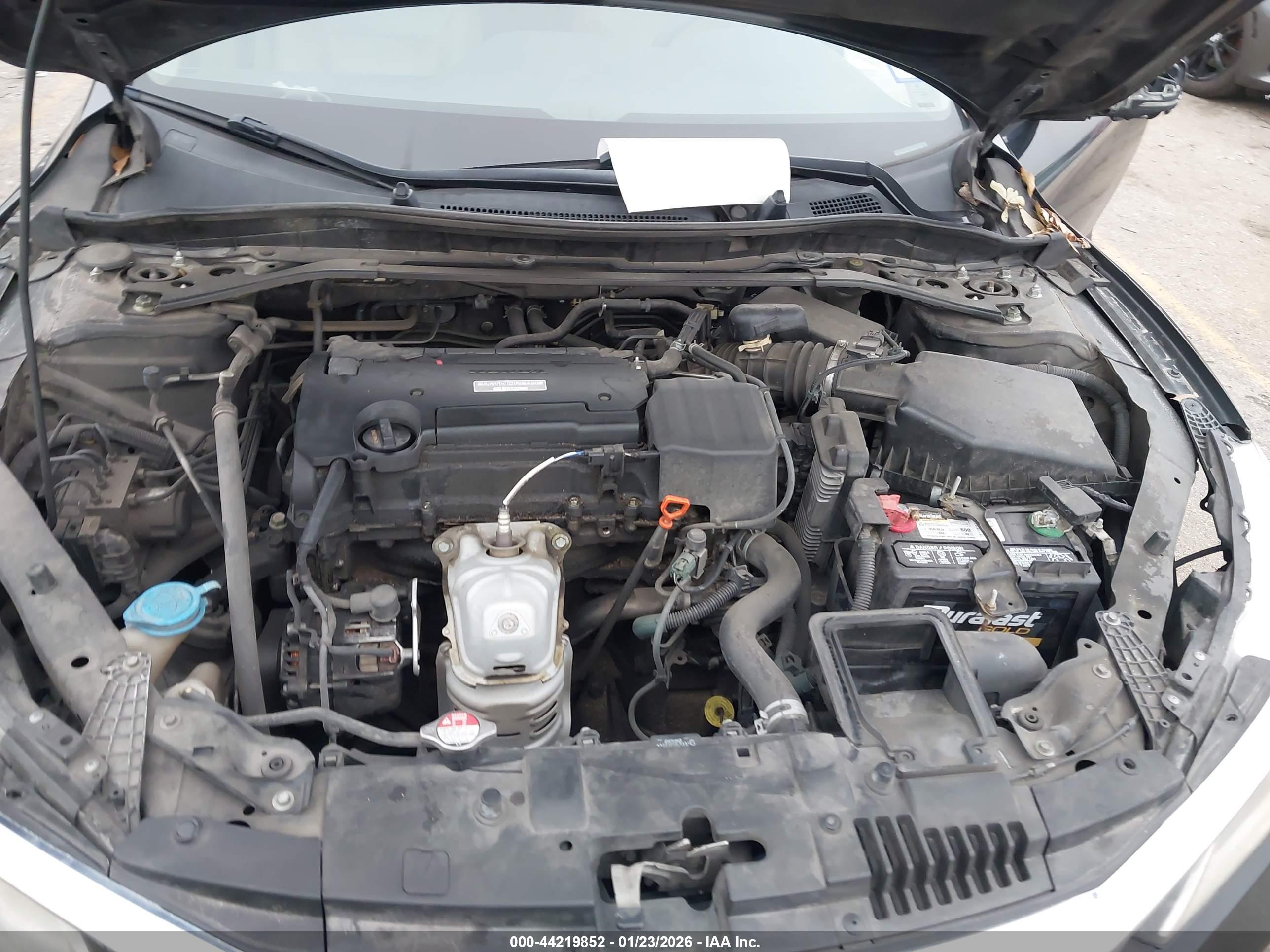 HONDA ACCORD image 10