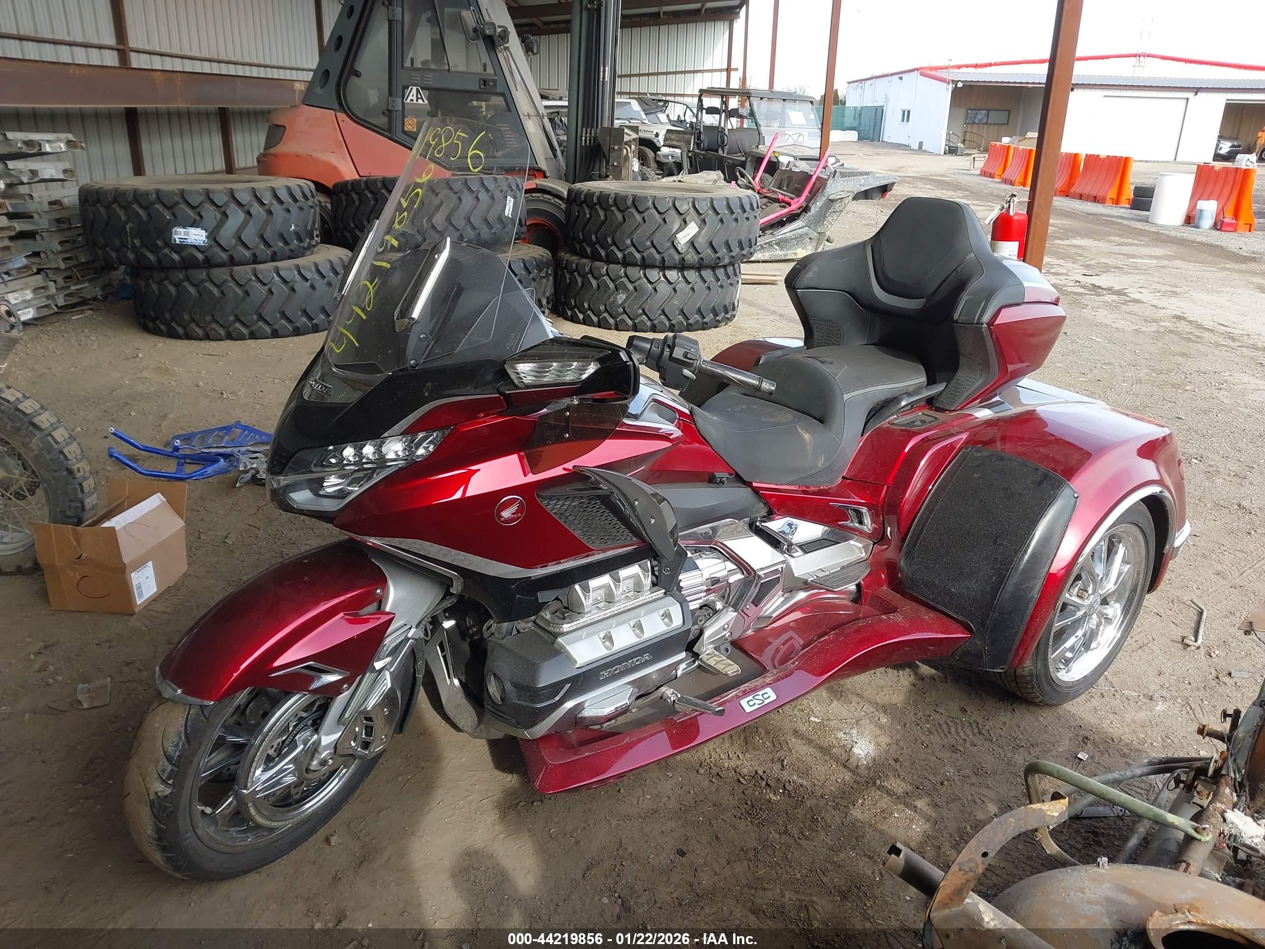 HONDA GL1800 image 2