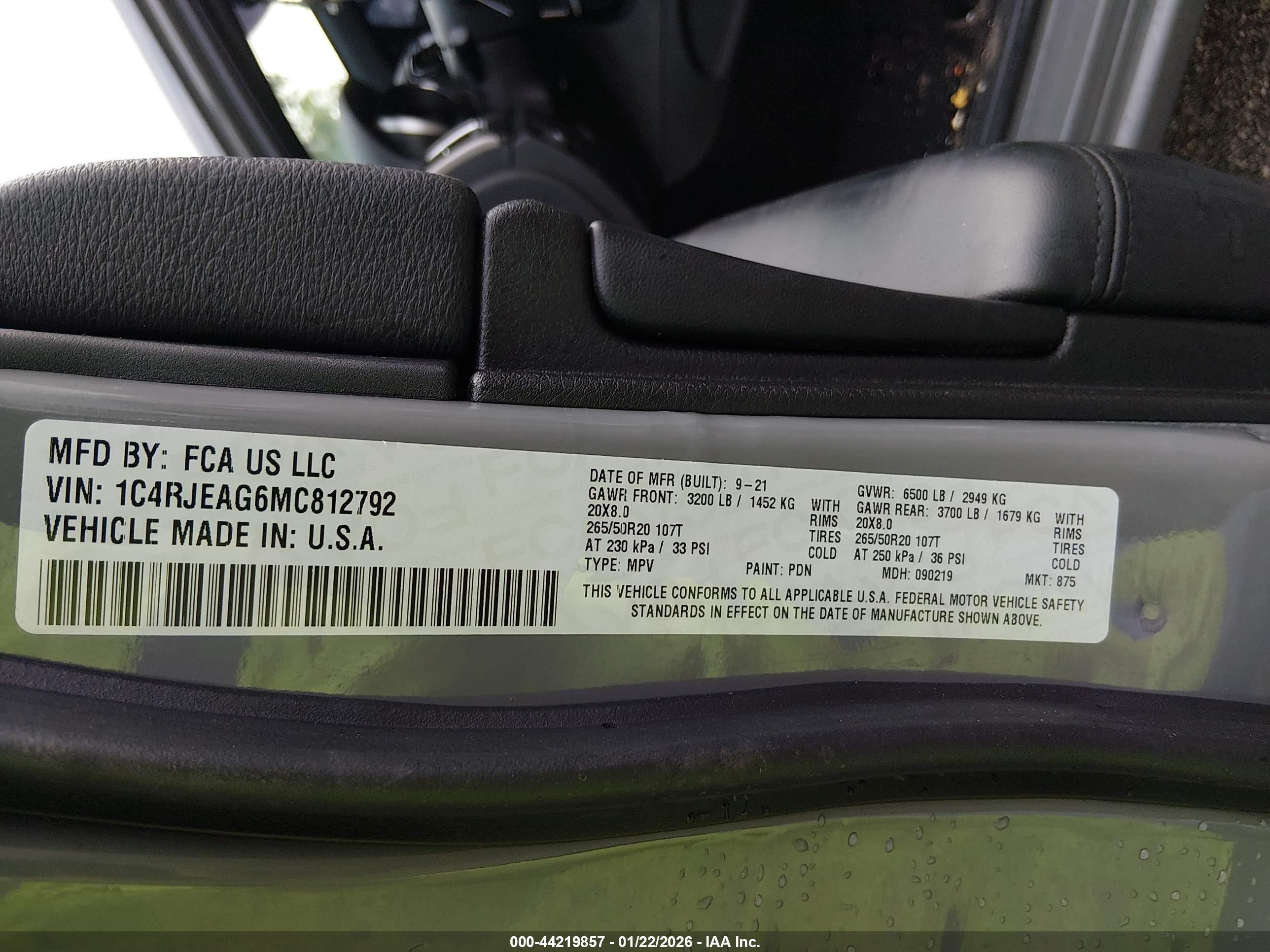 JEEP GRAND image 9