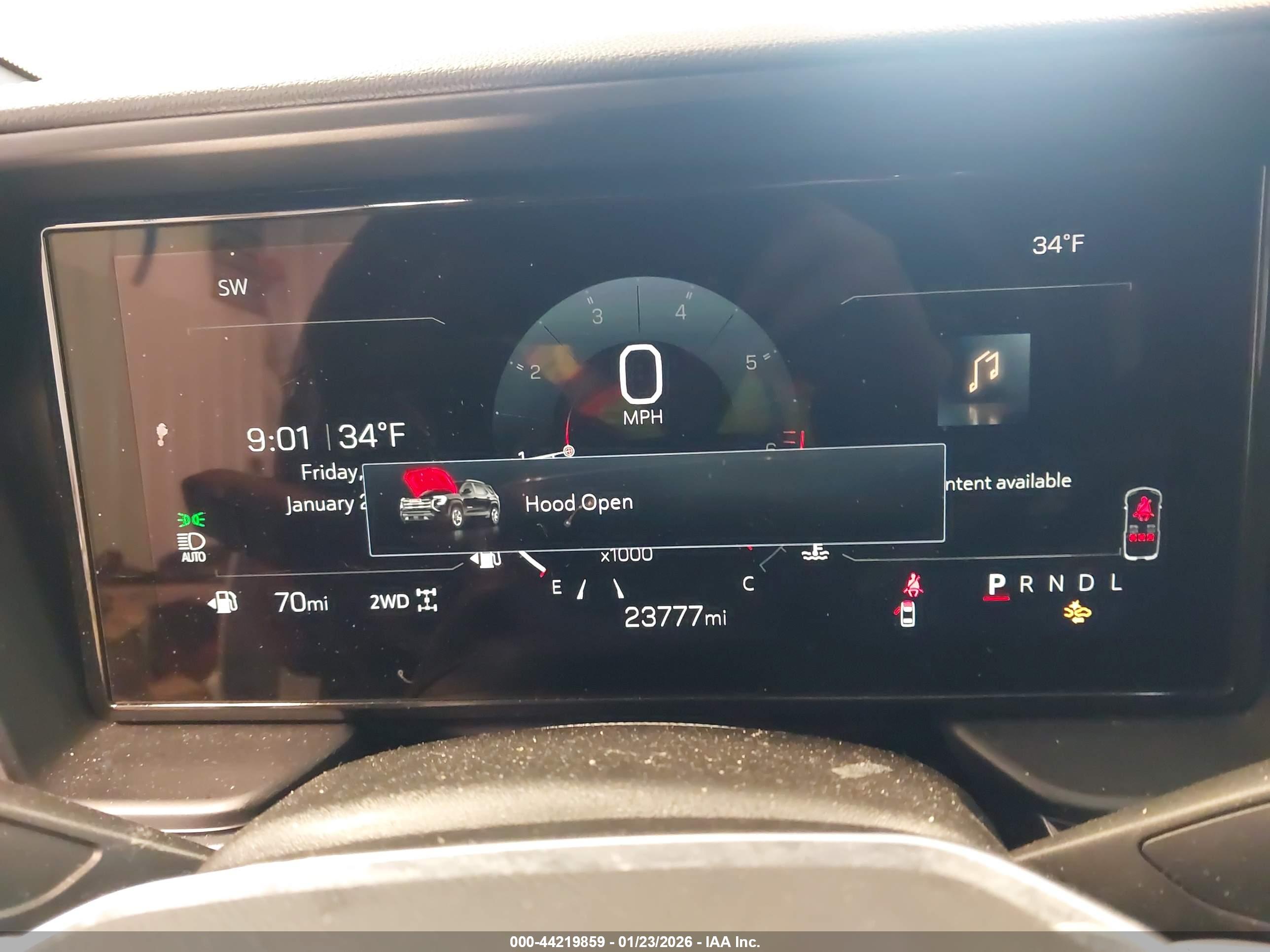 GMC TERRAIN image 7