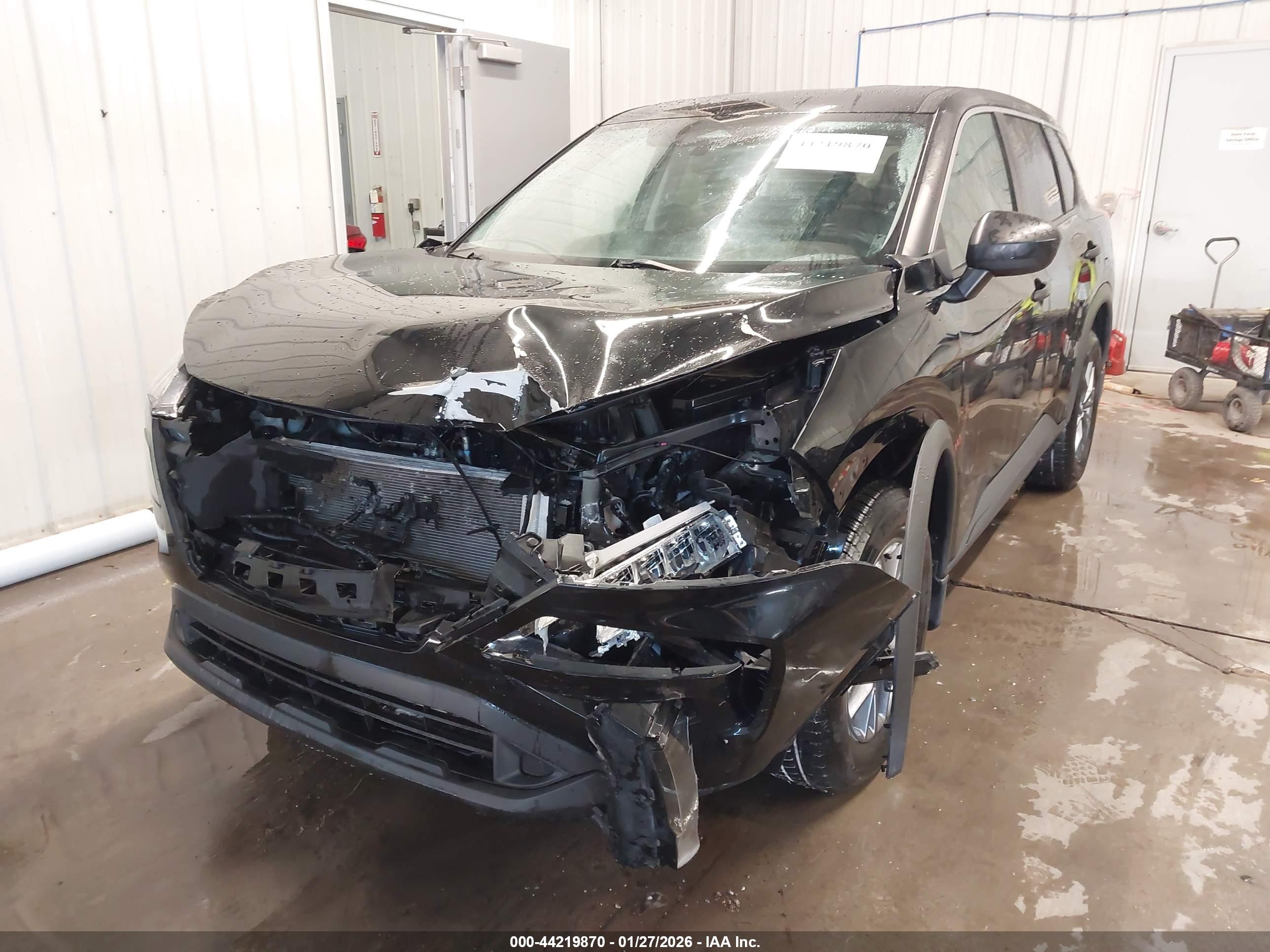 NISSAN ROGUE image 6