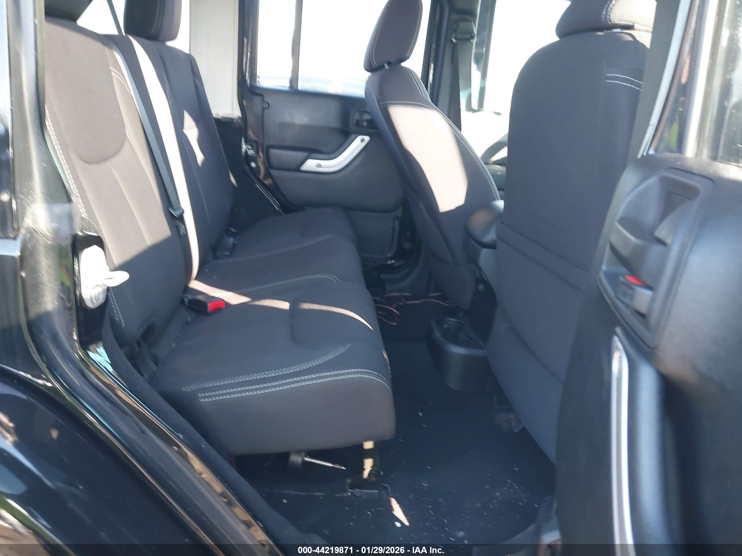JEEP WRANGLER image 8