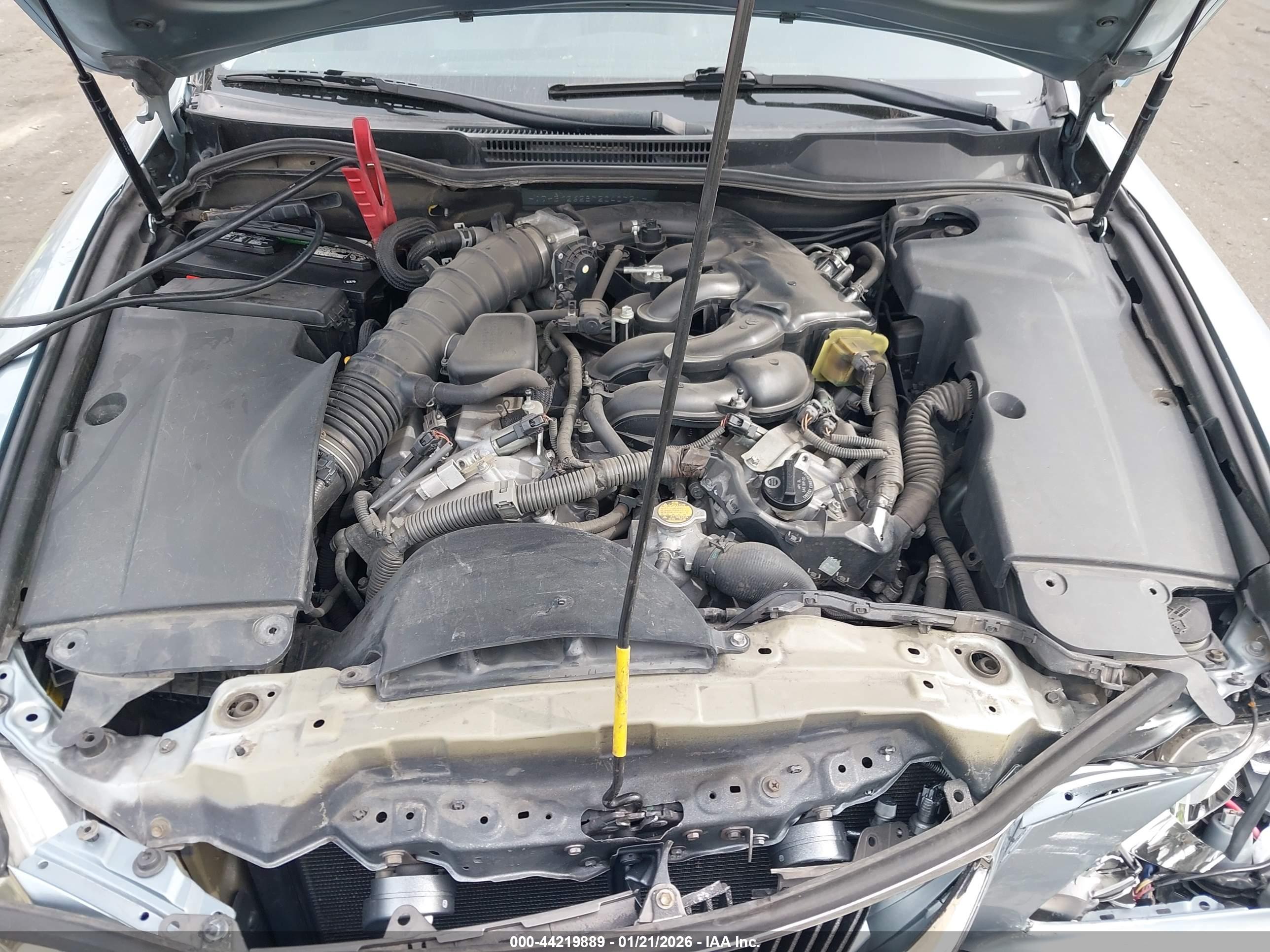 LEXUS IS image 10