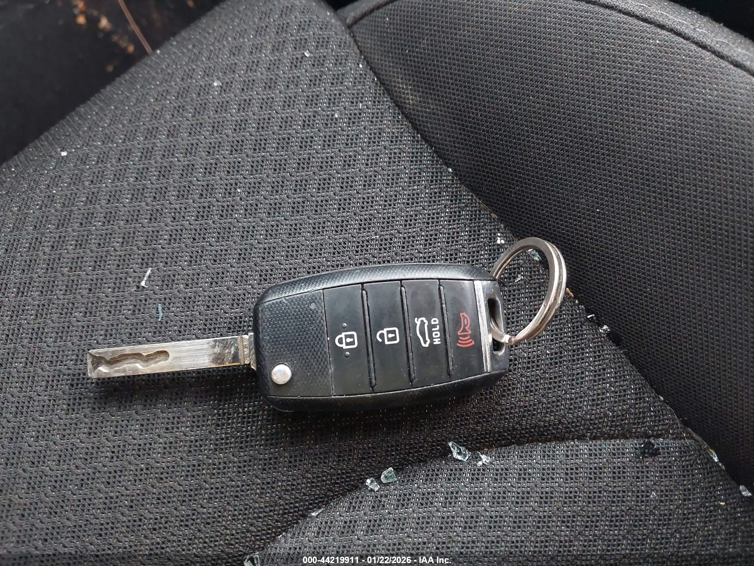 KIA OPTIMA image 11