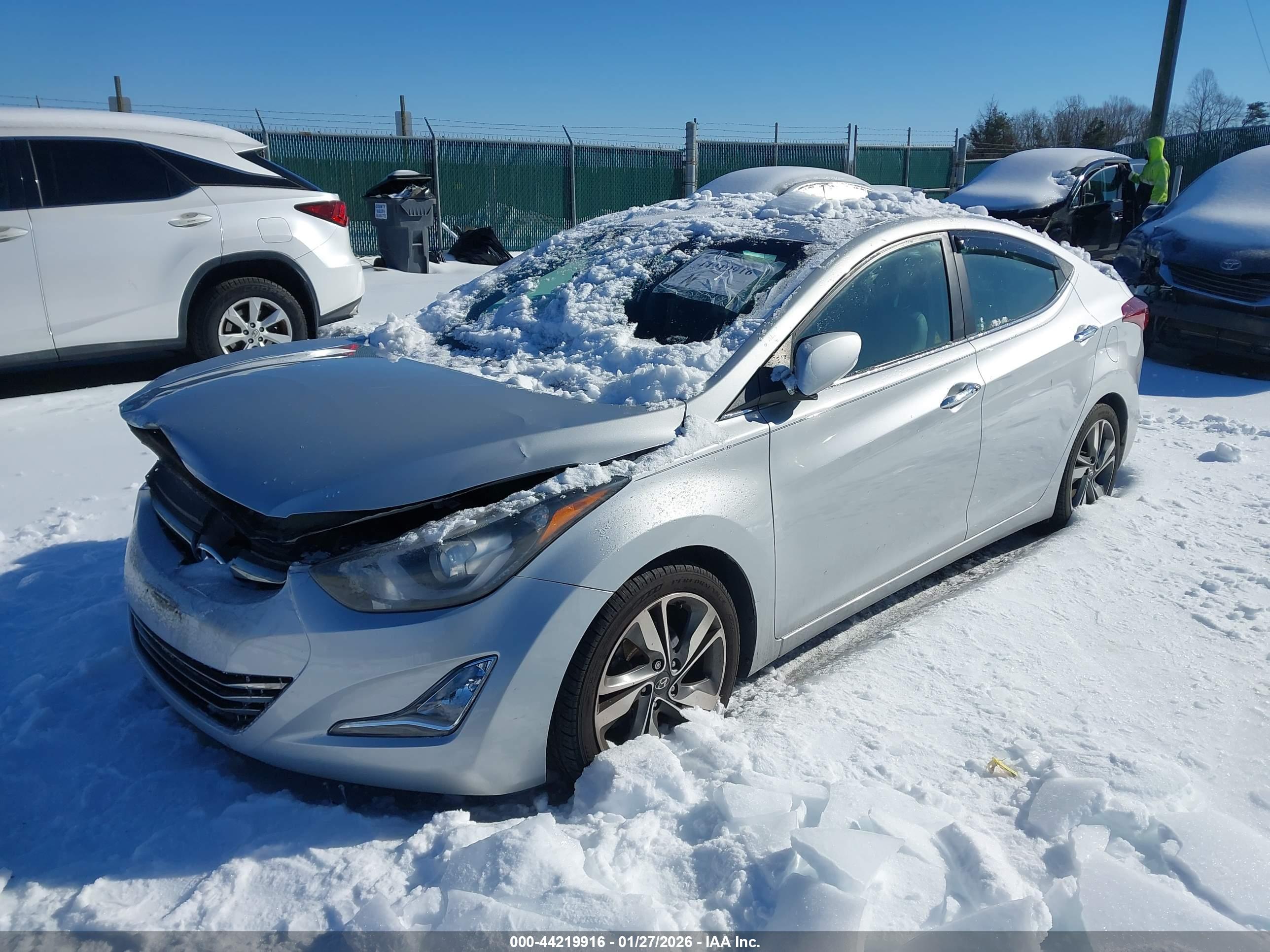 HYUNDAI ELANTRA image 2