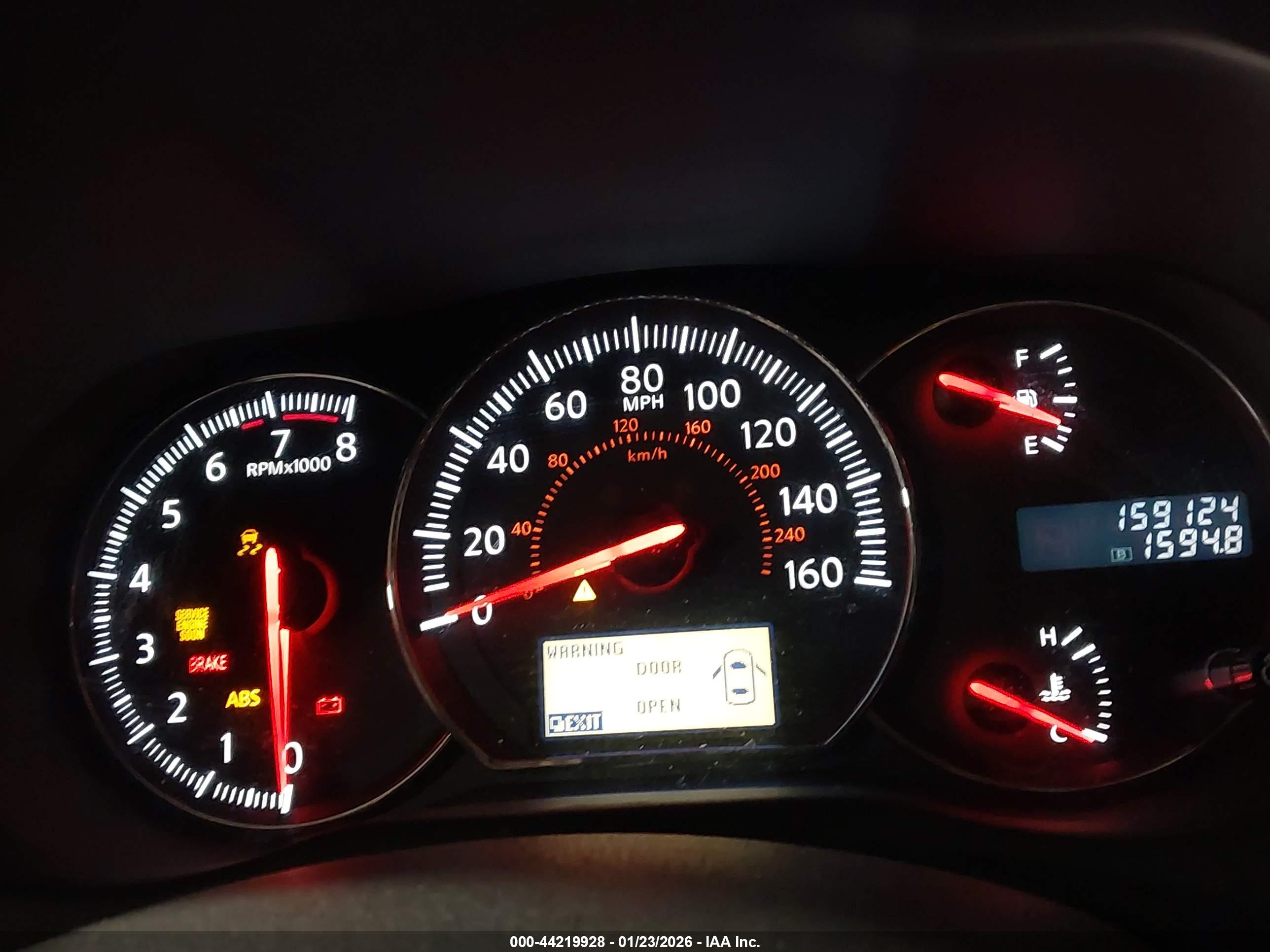 NISSAN MAXIMA image 7