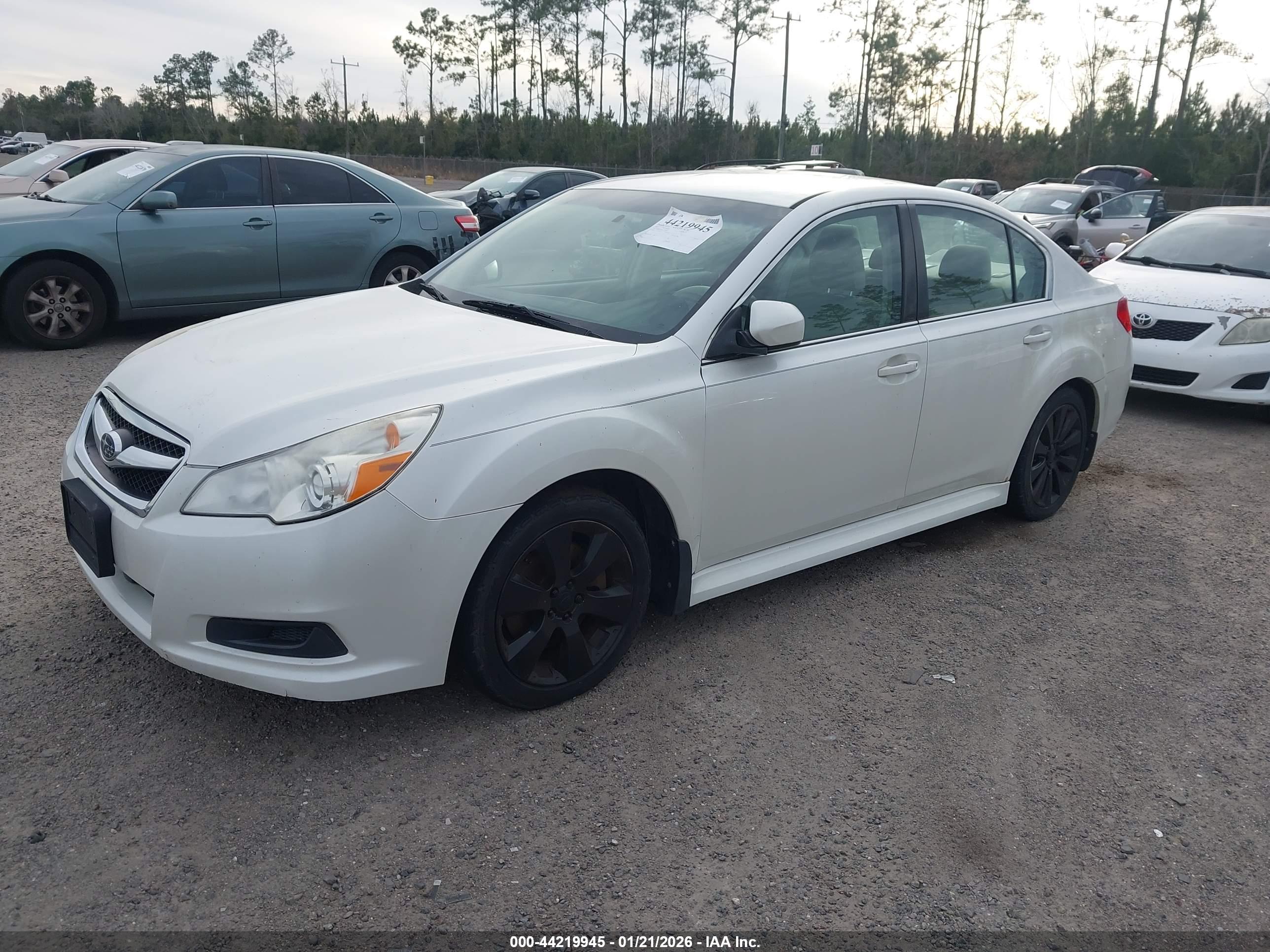 SUBARU LEGACY image 2
