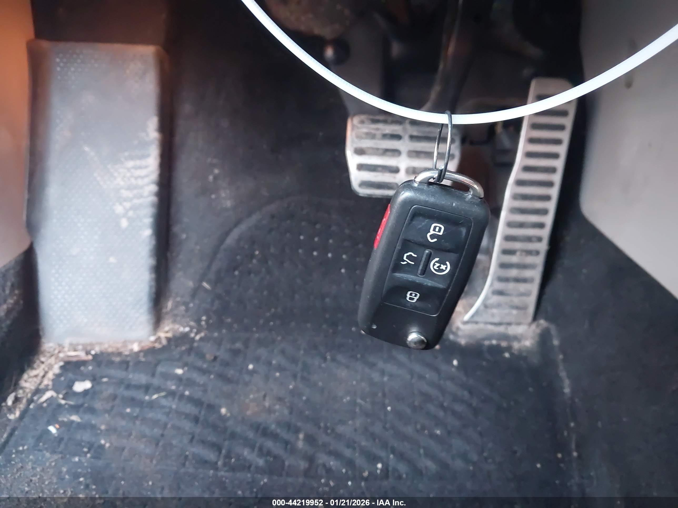 VOLKSWAGEN PASSAT image 11