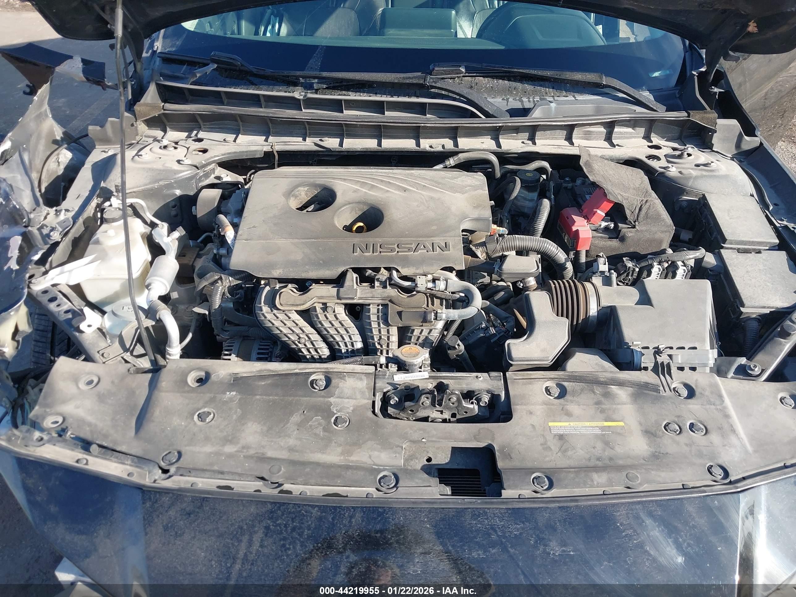 NISSAN ALTIMA image 10