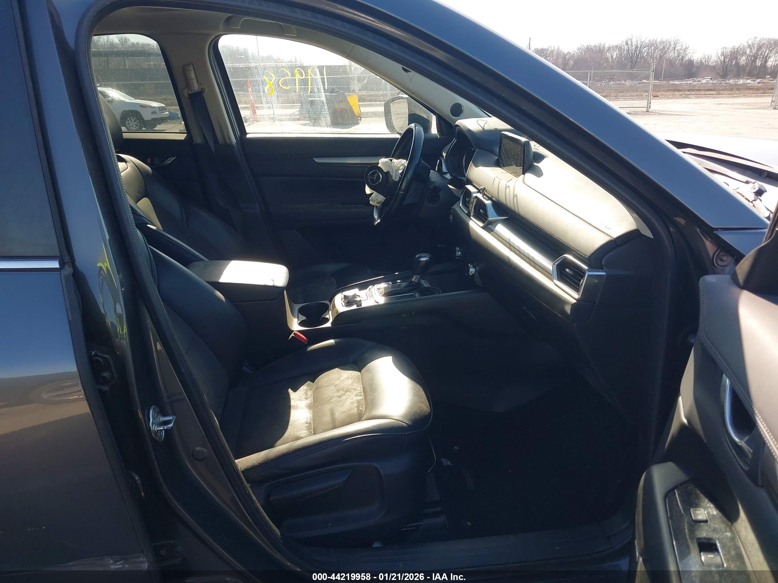 MAZDA CX-5 image 5