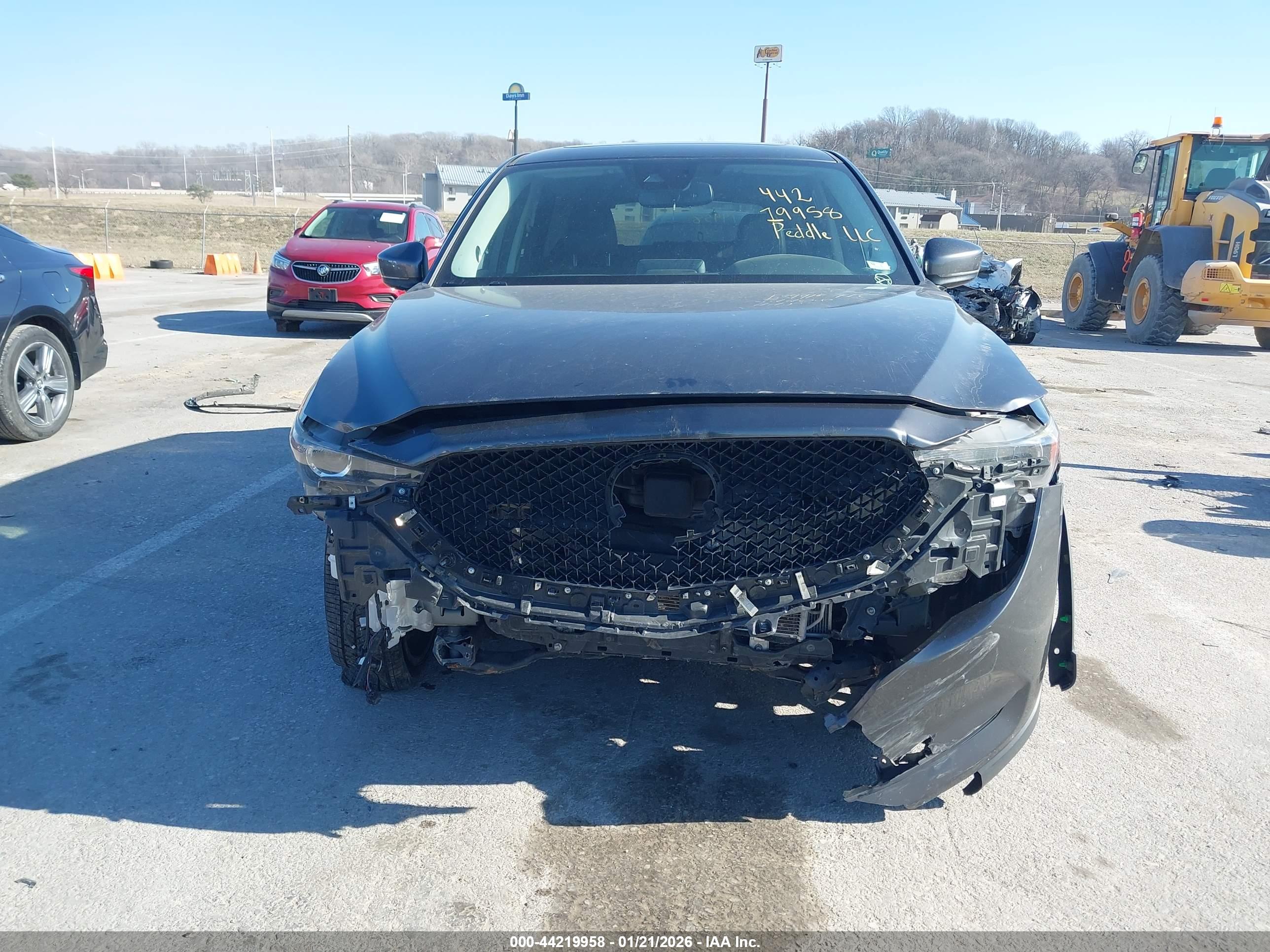 MAZDA CX-5 image 6